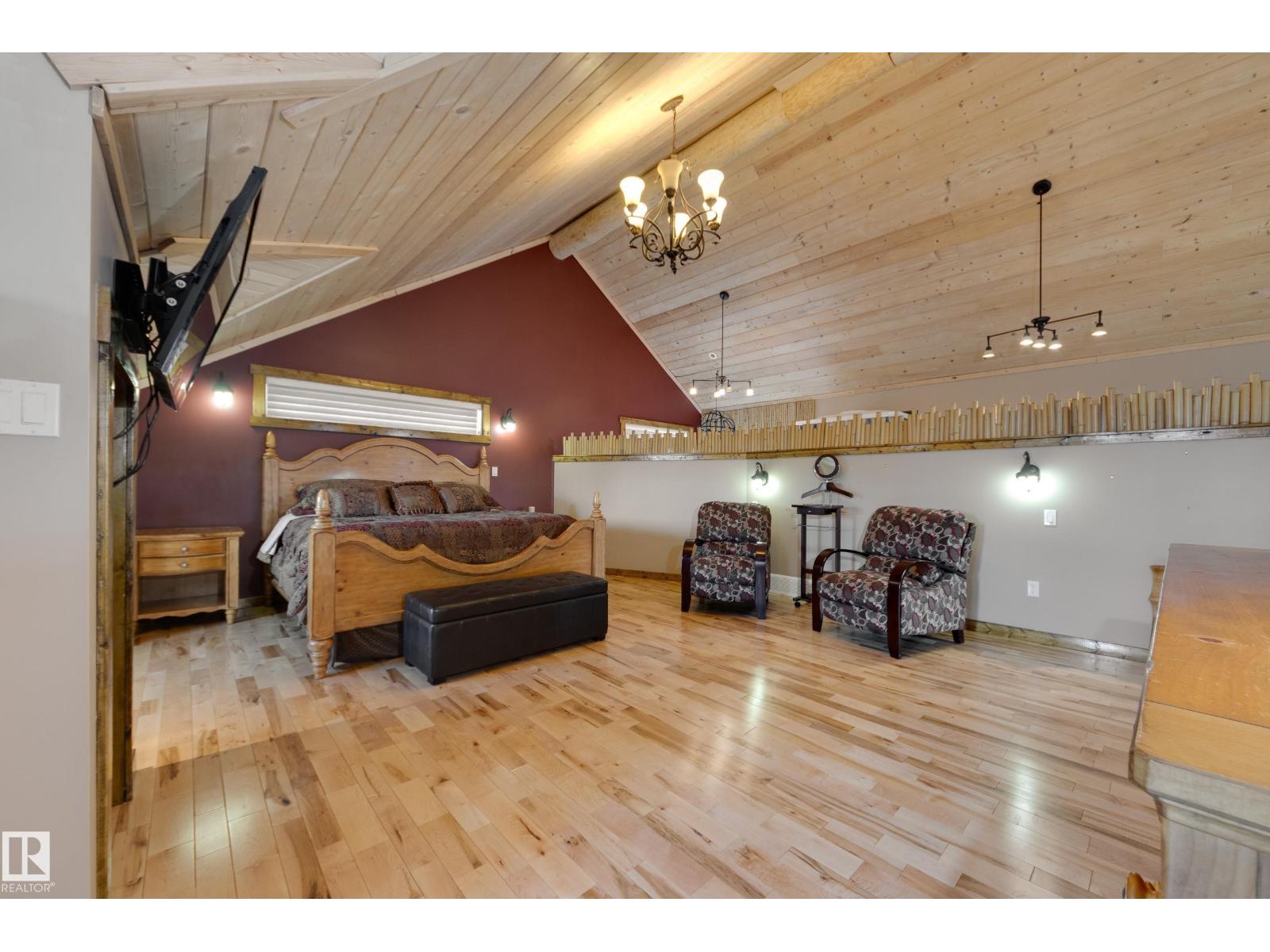 10811 67 St Nw Property Photo 29