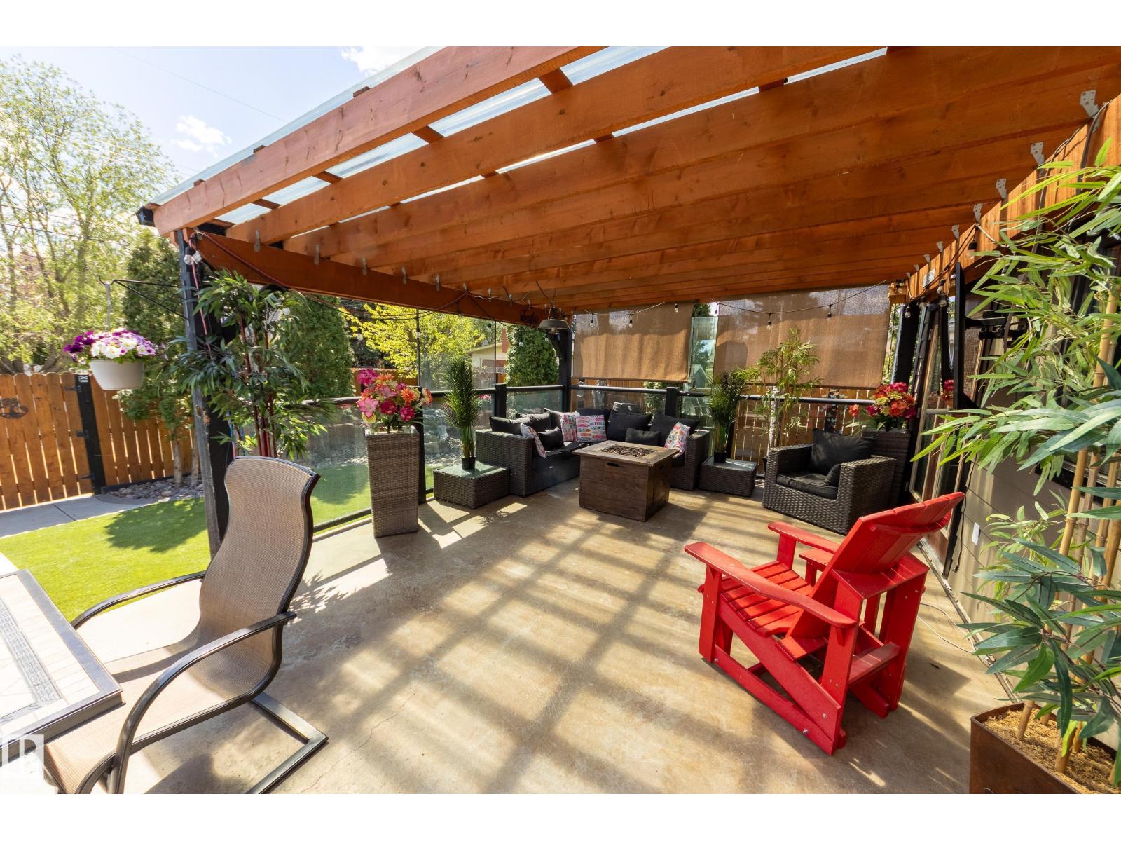 10811 67 St Nw Property Photo 46