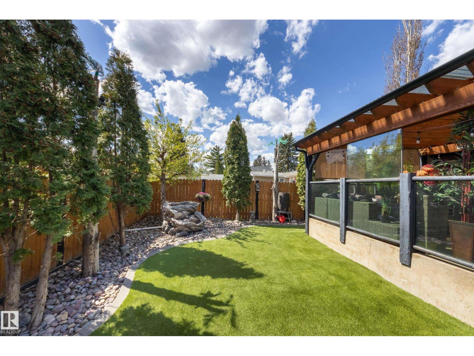 10811 67 St Nw Property Photo 55