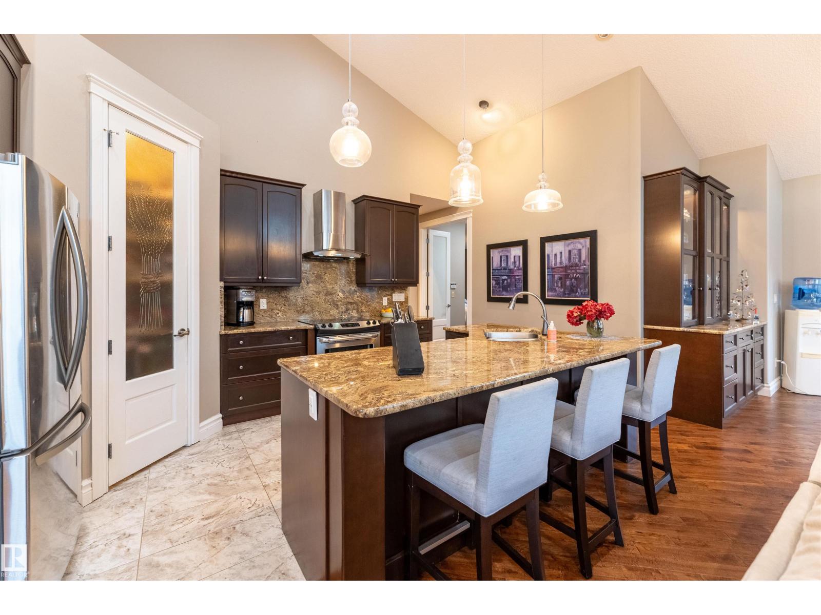 17424 108 St Nw Property Photo 12