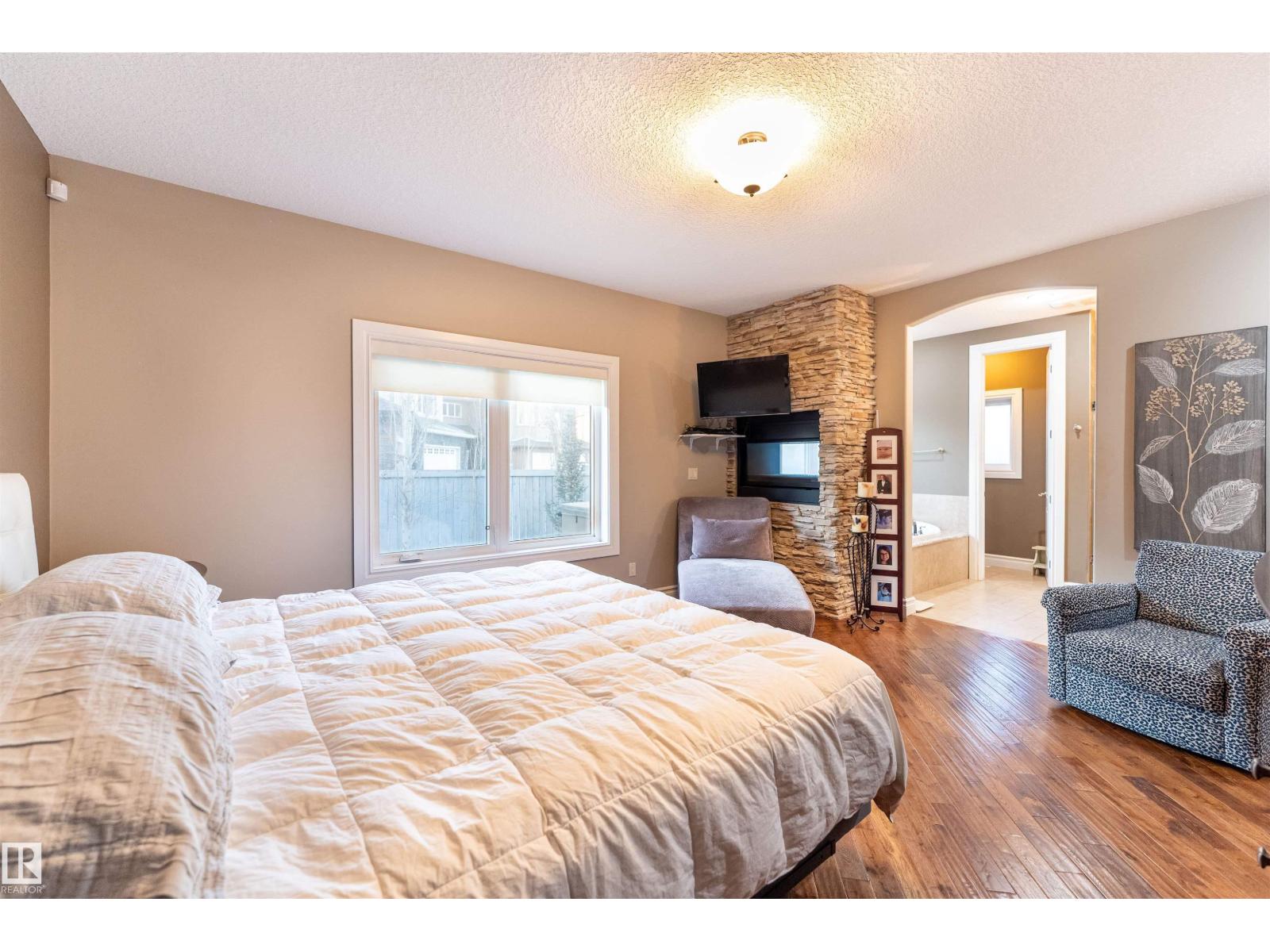 17424 108 St Nw Property Photo 17