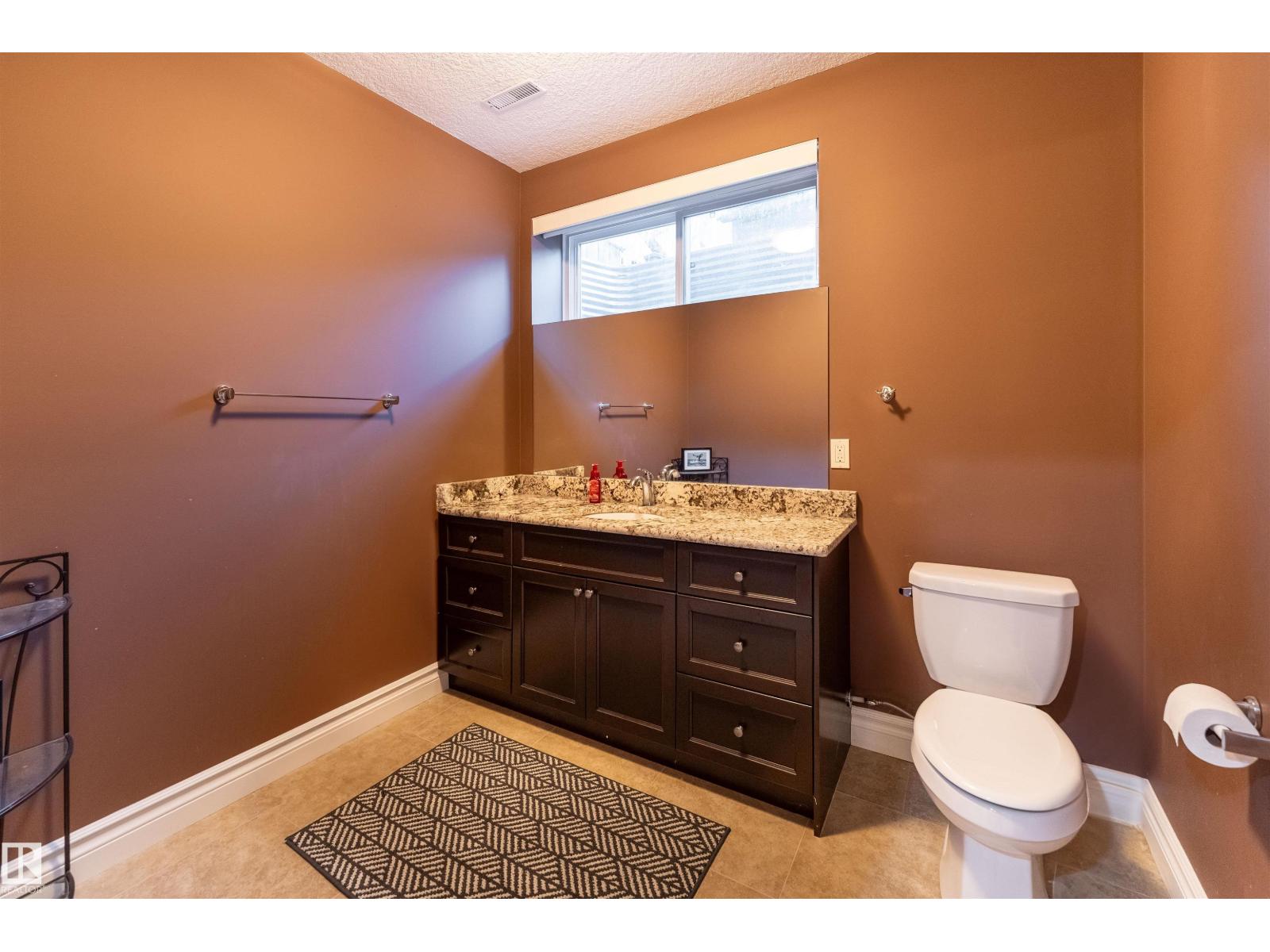 17424 108 St Nw Property Photo 43