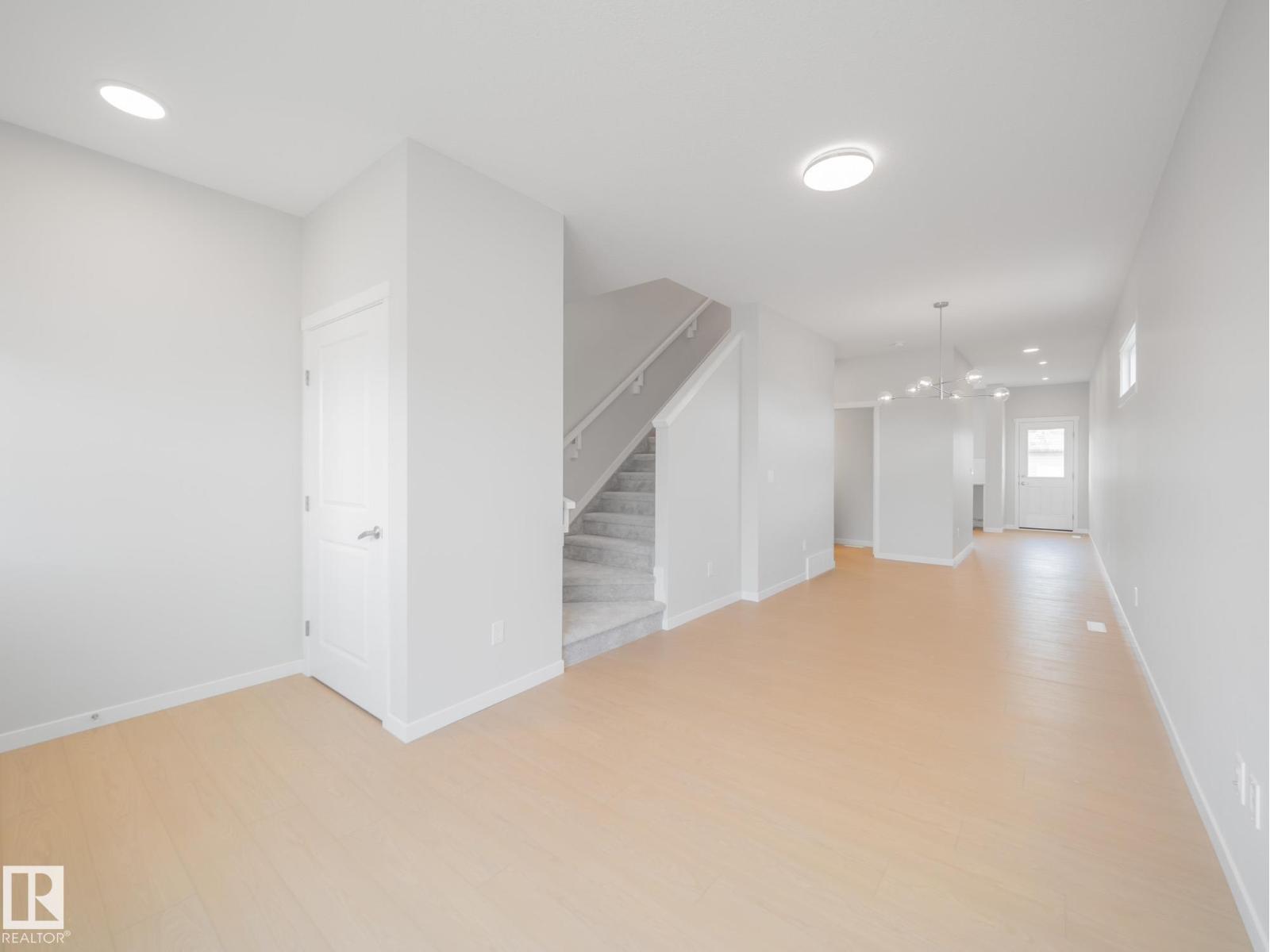326 172 Av Nw Property Photo 7