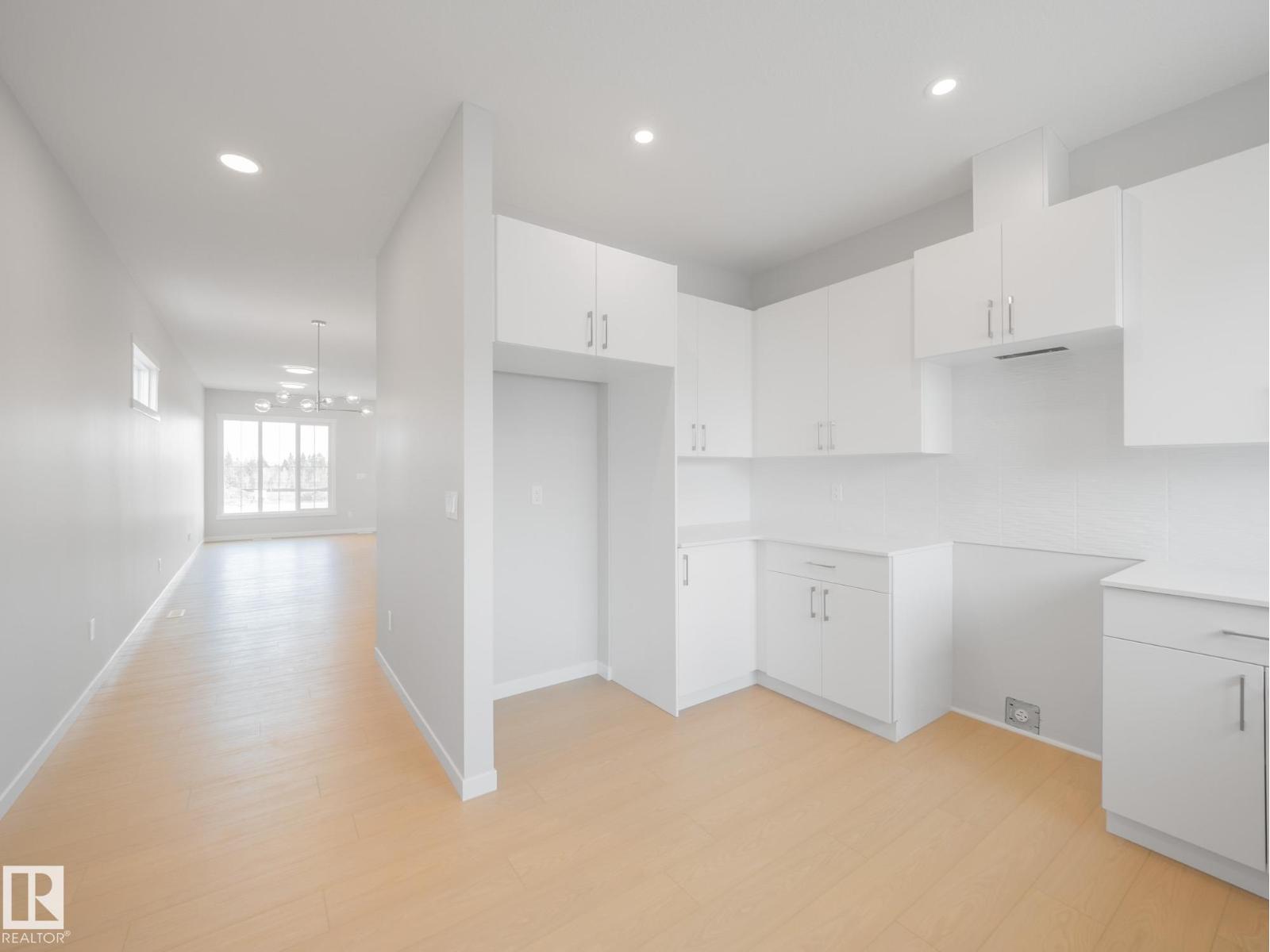 326 172 Av Nw Property Photo 15