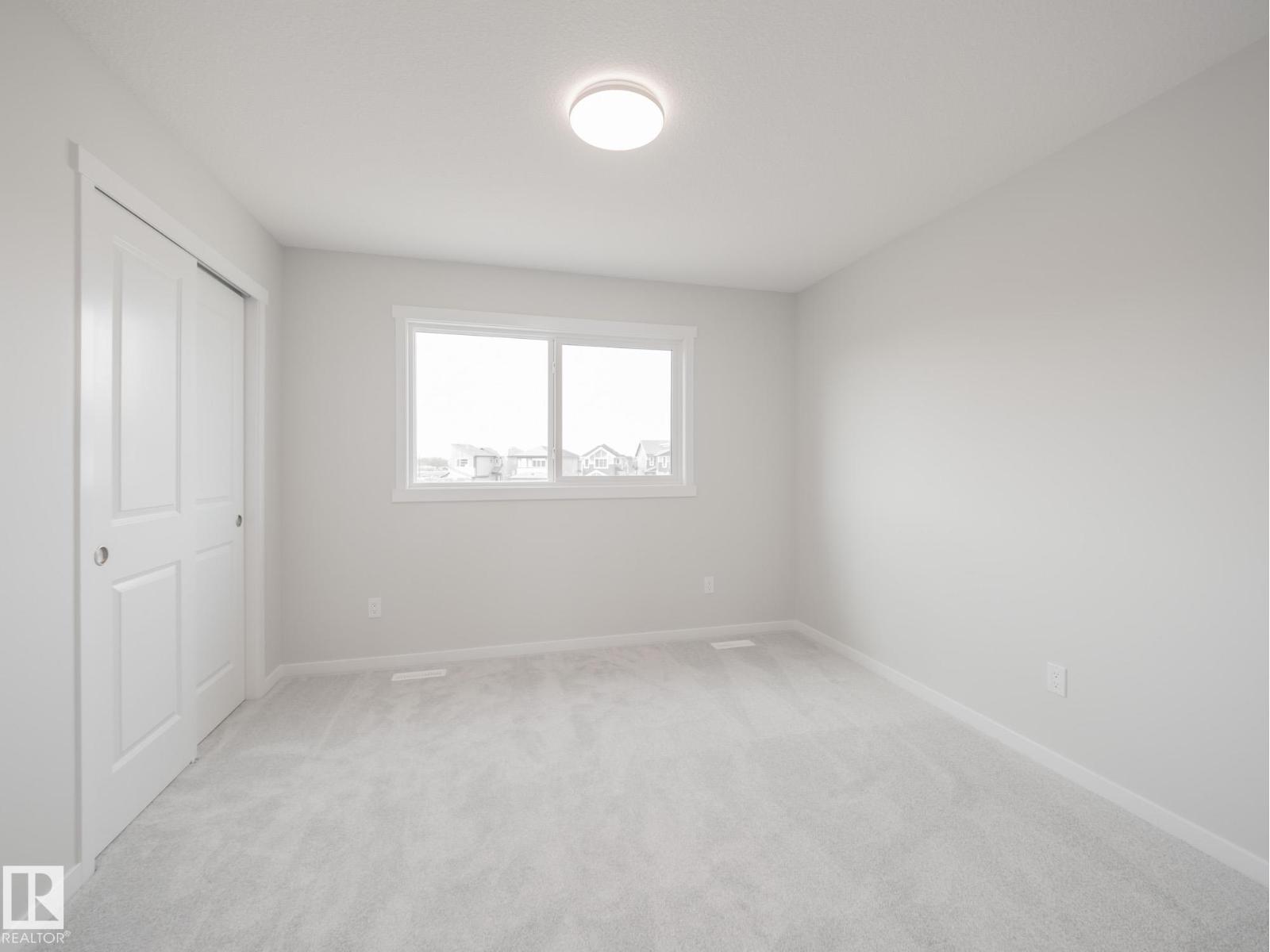 326 172 Av Nw Property Photo 24