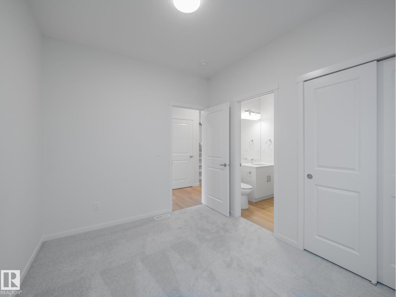 947 18 Av Nw Property Photo 14