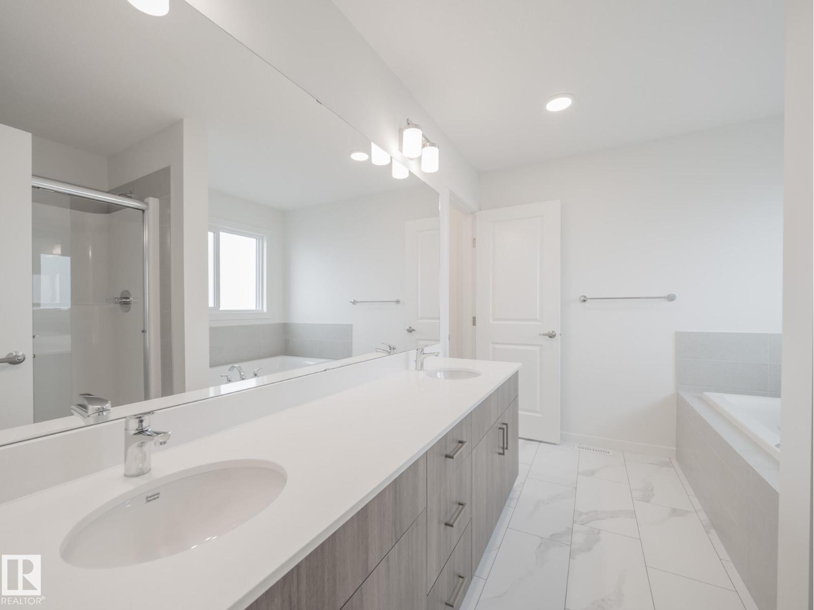 947 18 Av Nw Property Photo 38