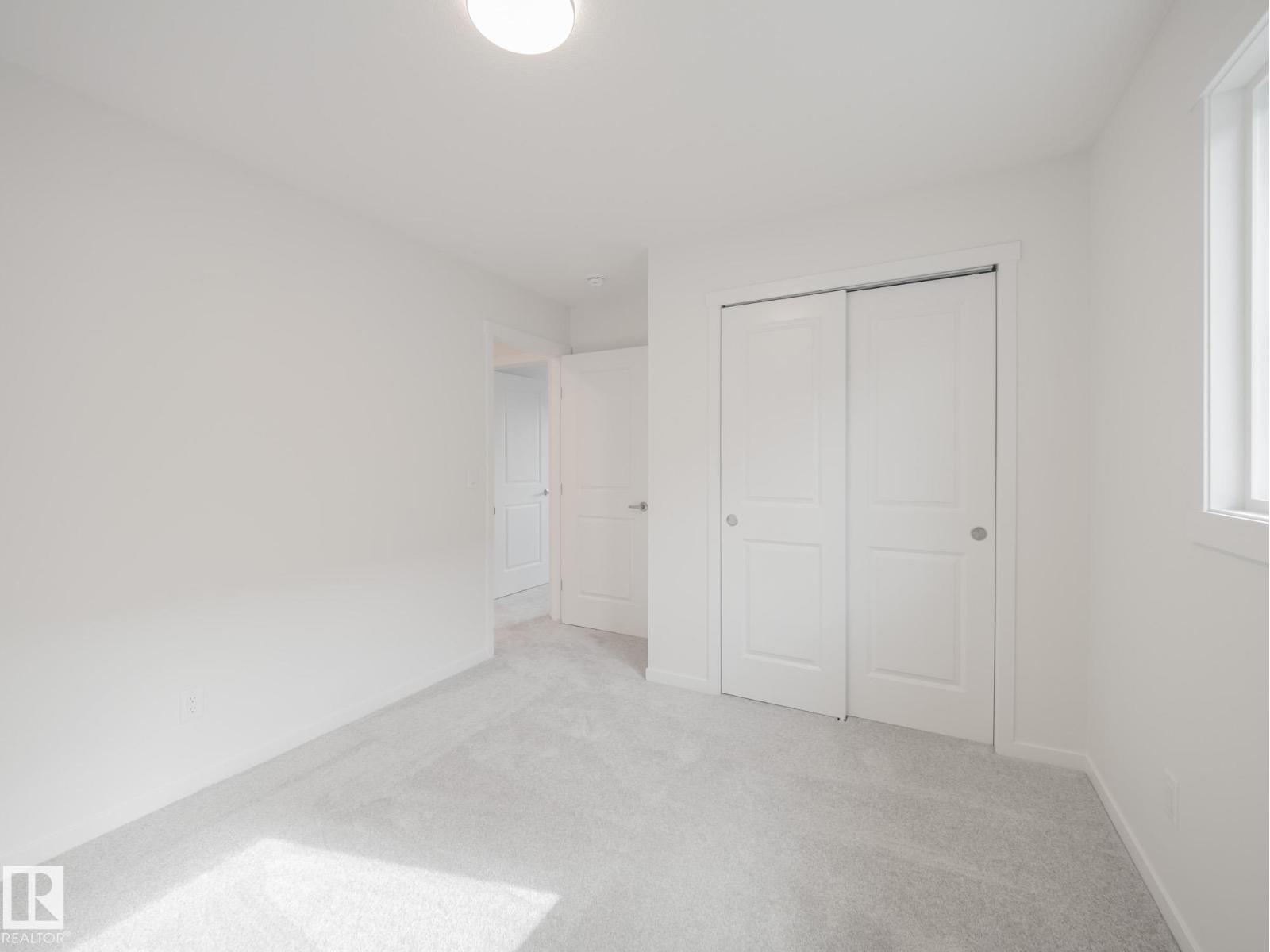 947 18 Av Nw Property Photo 43