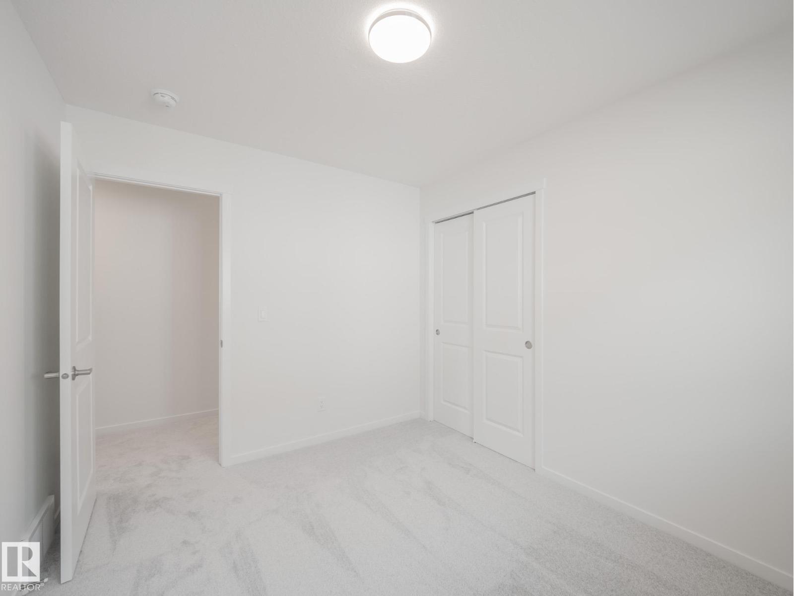 947 18 Av Nw Property Photo 47