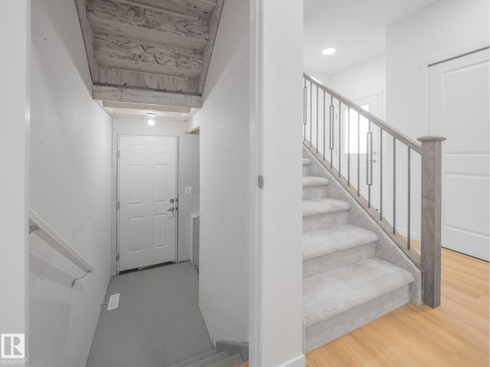 947 18 Av Nw Property Photo 51