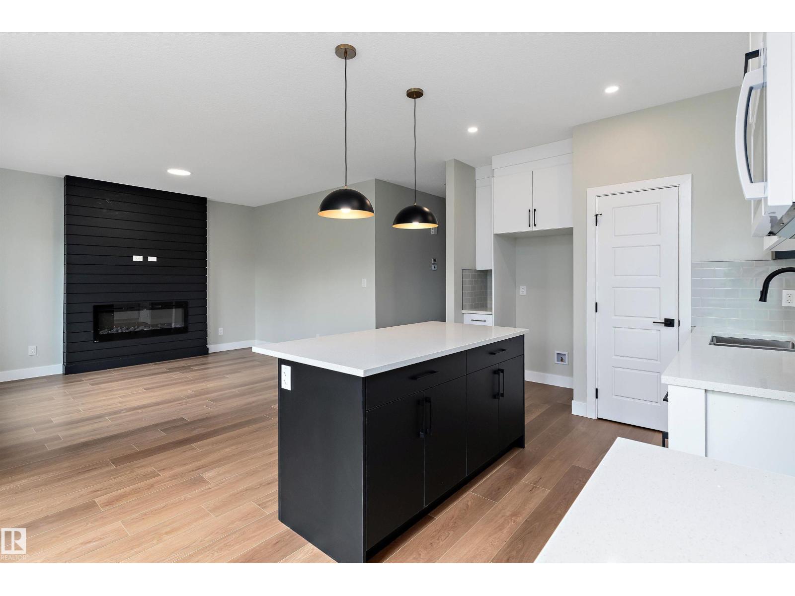 5020 50 St Property Photo 16