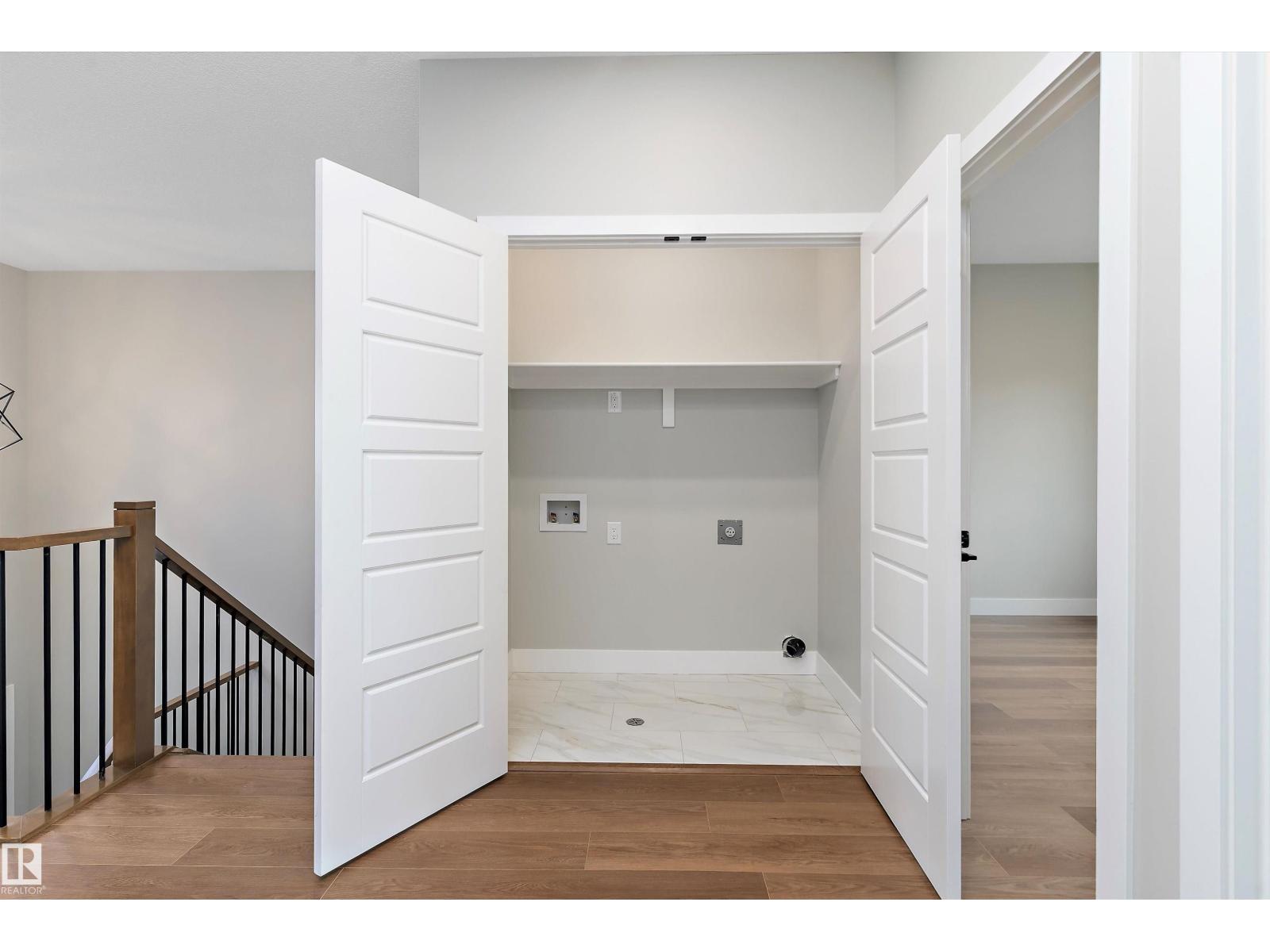 5020 50 St Property Photo 21
