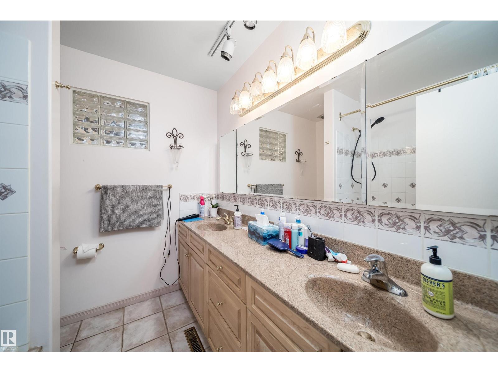 6403 132 St Nw Property Photo 35