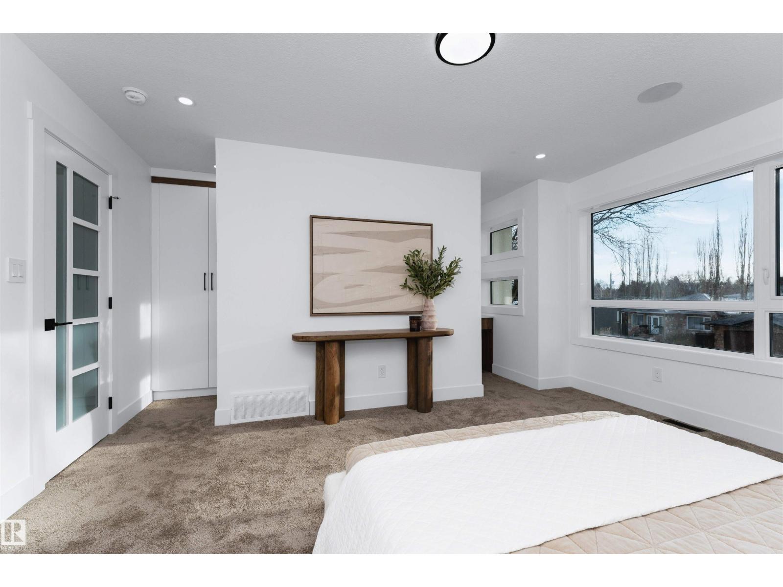 9624 86 St Nw Property Photo 34