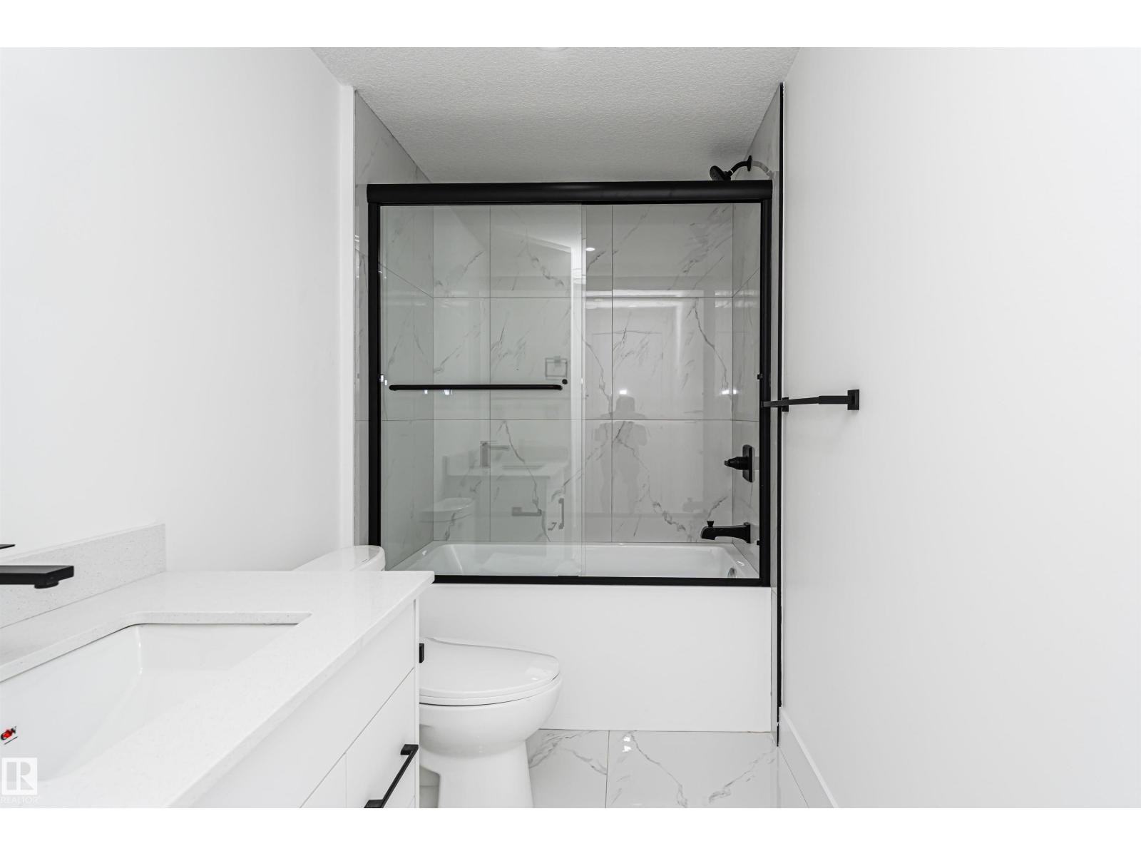 9624 86 St Nw Property Photo 48