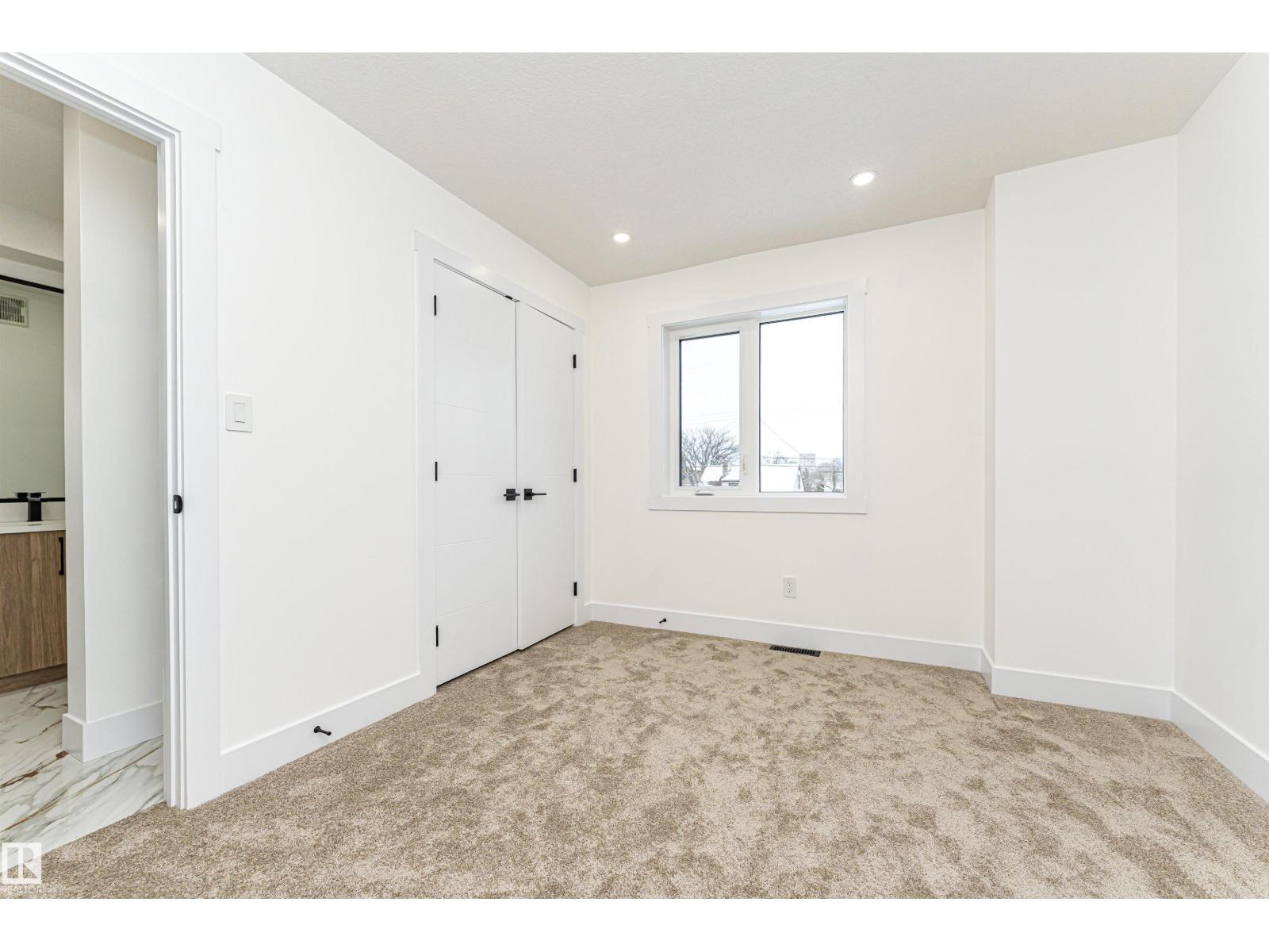9624 86 St Nw Property Photo 49