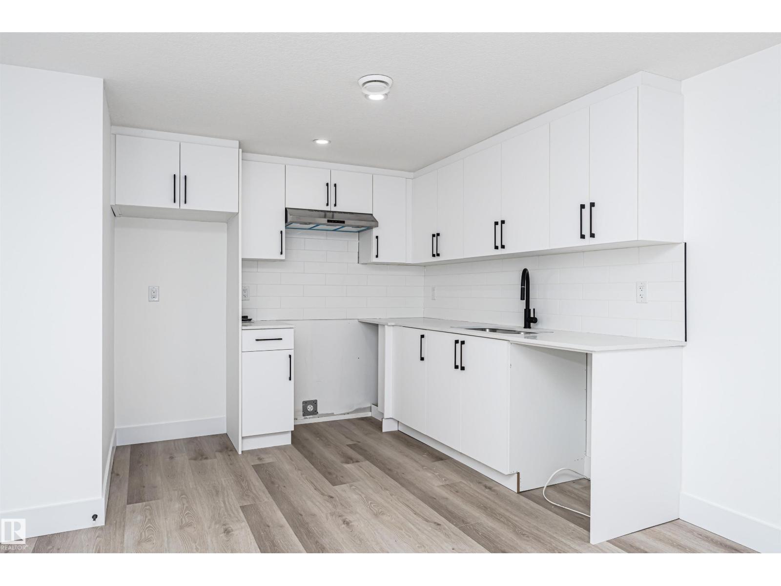 9624 86 St Nw Property Photo 59