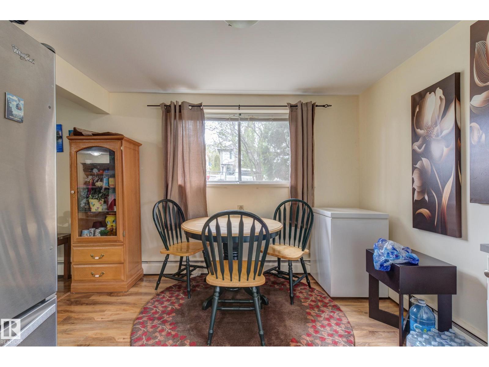9749 88 Av Nw Property Photo 8