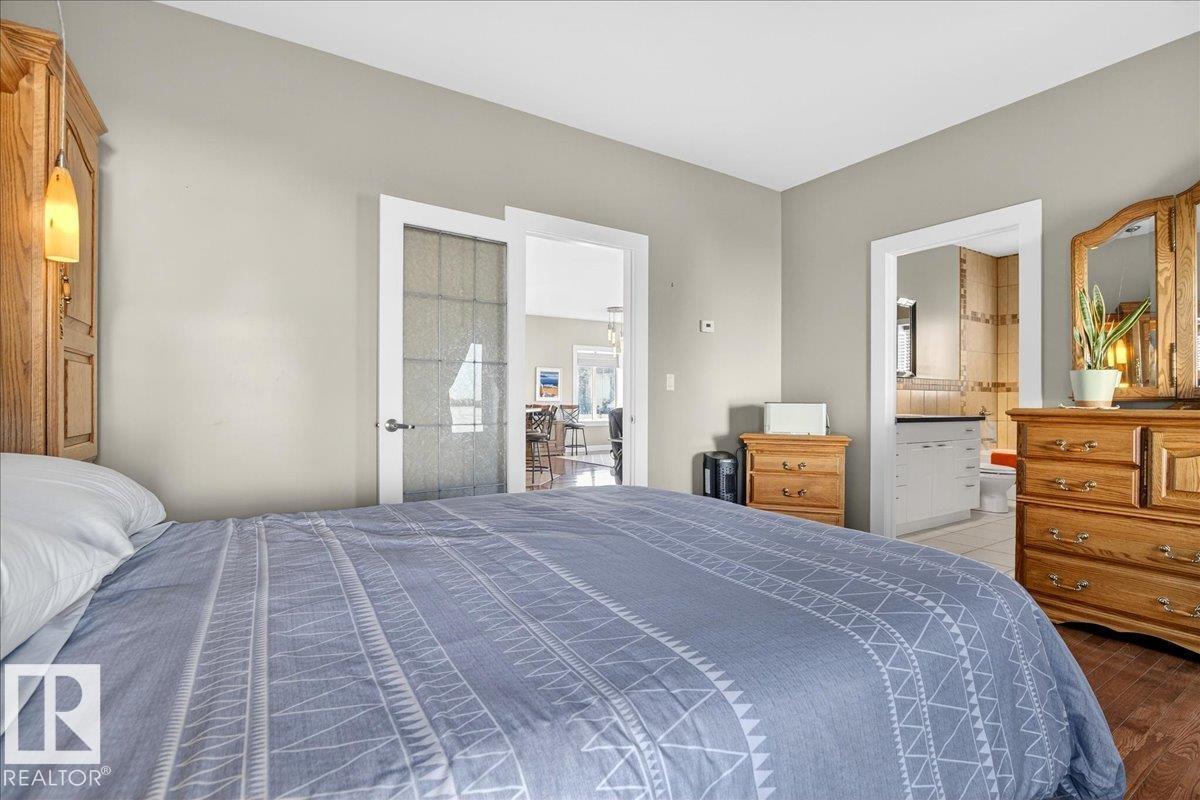 5019 48 Av Property Photo 22
