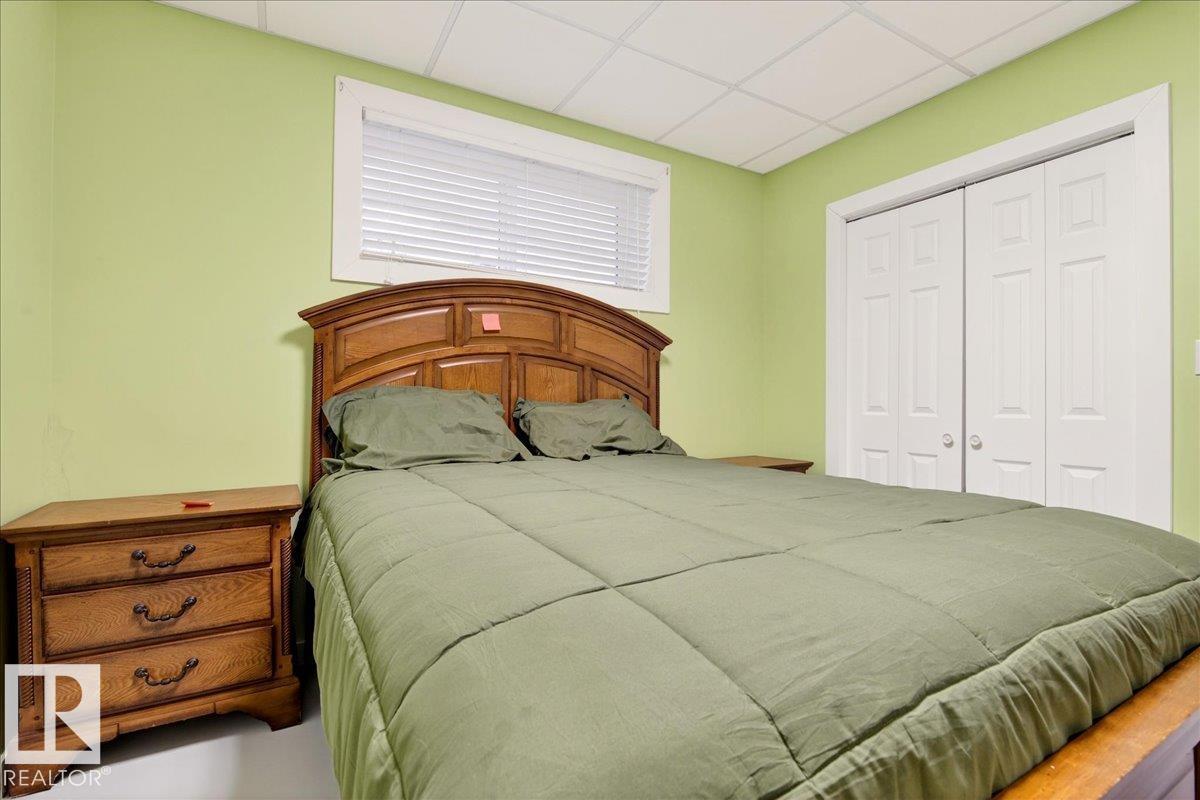 5019 48 Av Property Photo 32