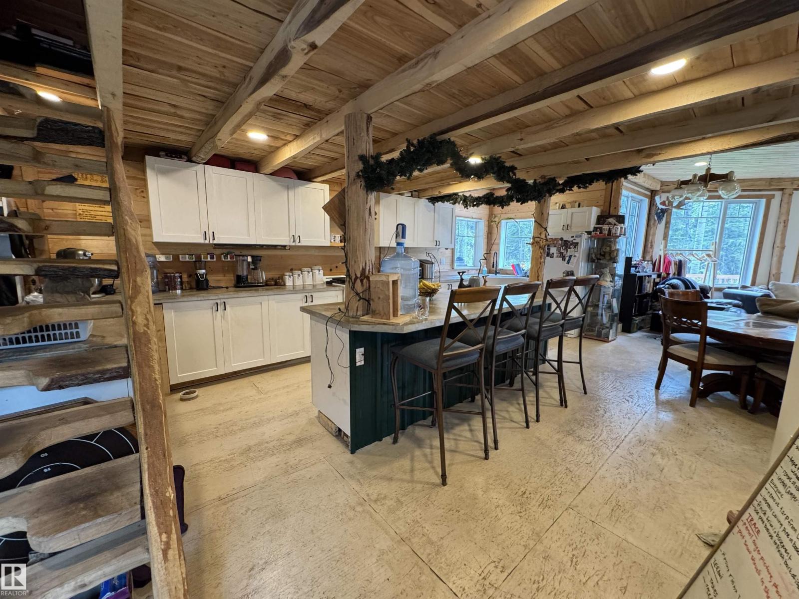 670070 Hwy 44 Property Photo 10