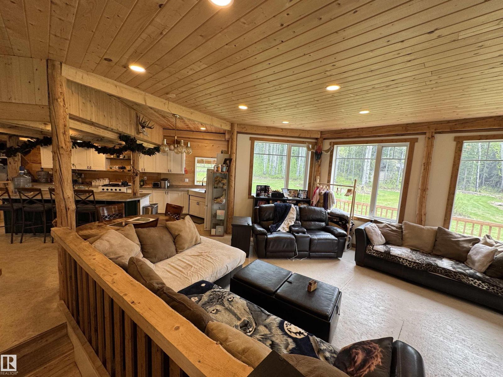 670070 Hwy 44 Property Photo 16