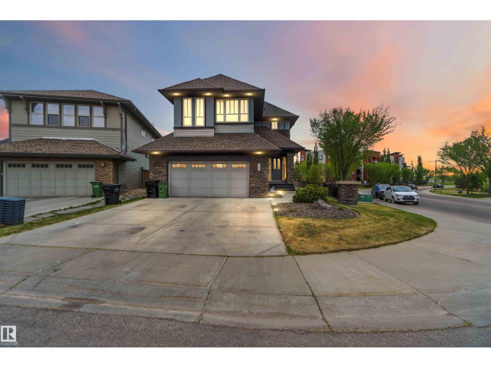 247 Ambleside Dr Sw Property Photo 1