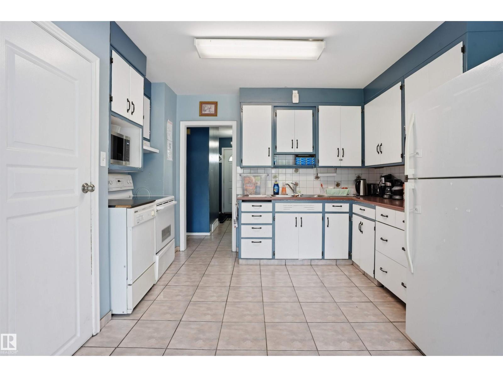 12908 120 Av Nw Property Photo 5