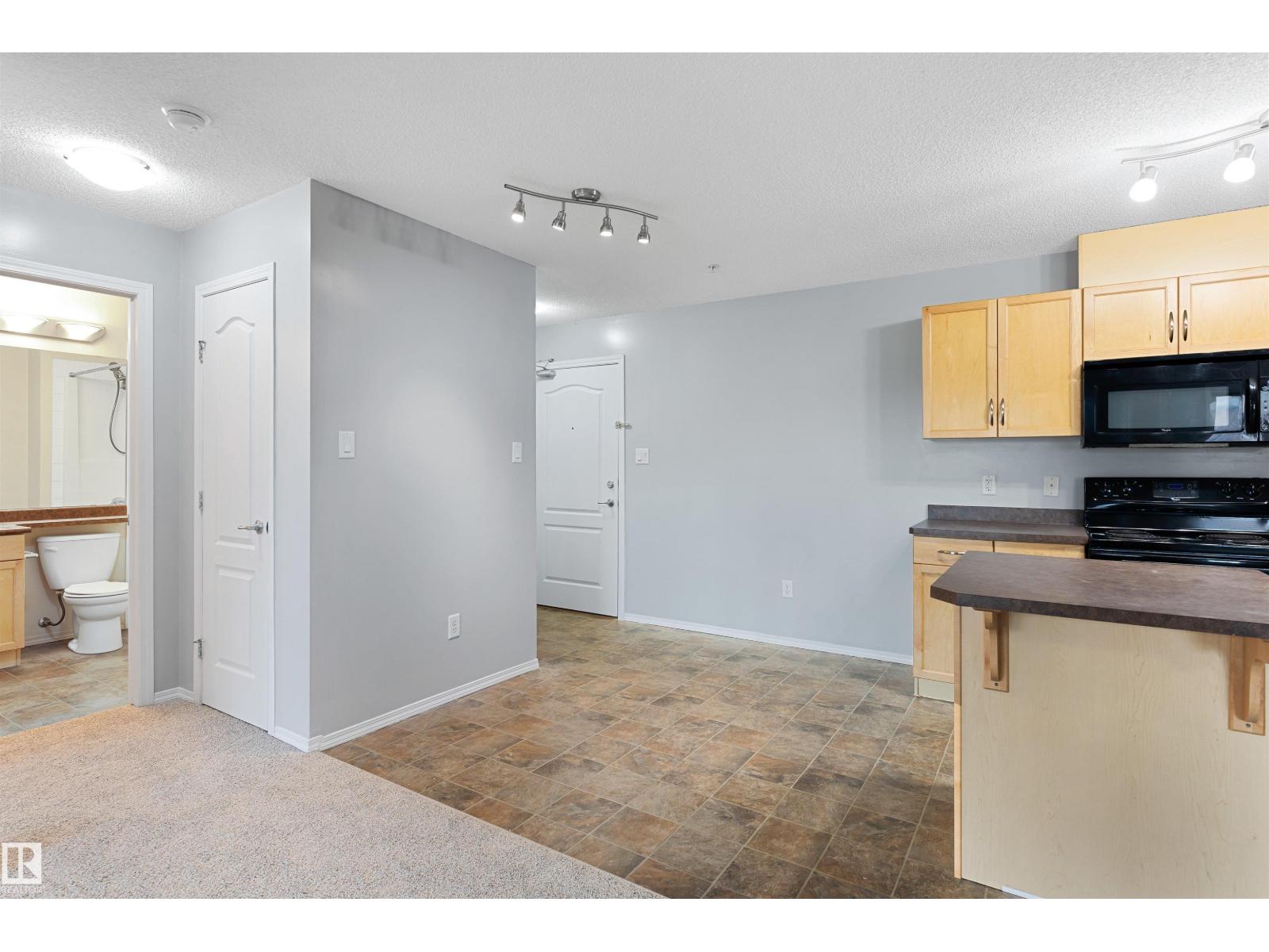 #111 5951 165 Av Nw Property Photo 13