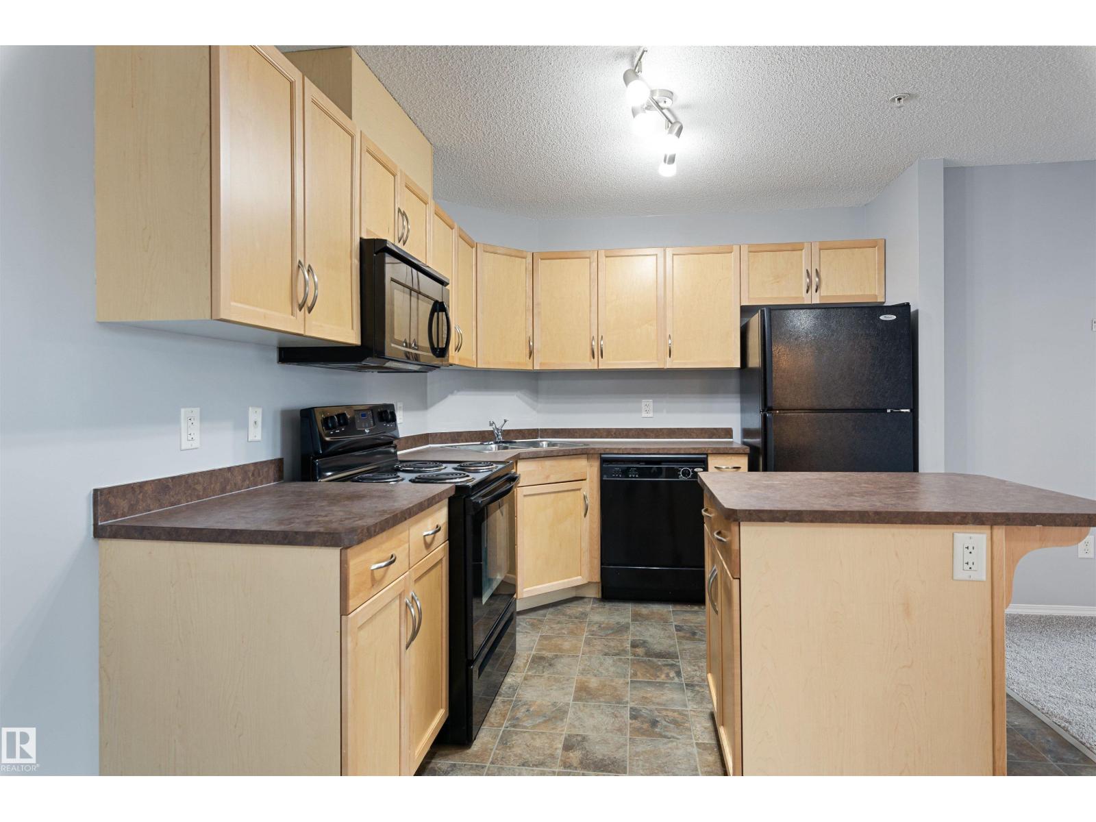#111 5951 165 Av Nw Property Photo 21