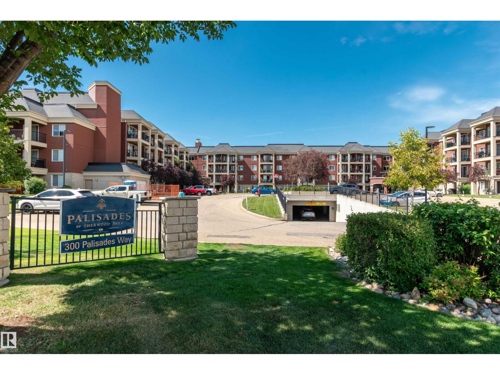 #439 300 Palisades WY Property Photo 1