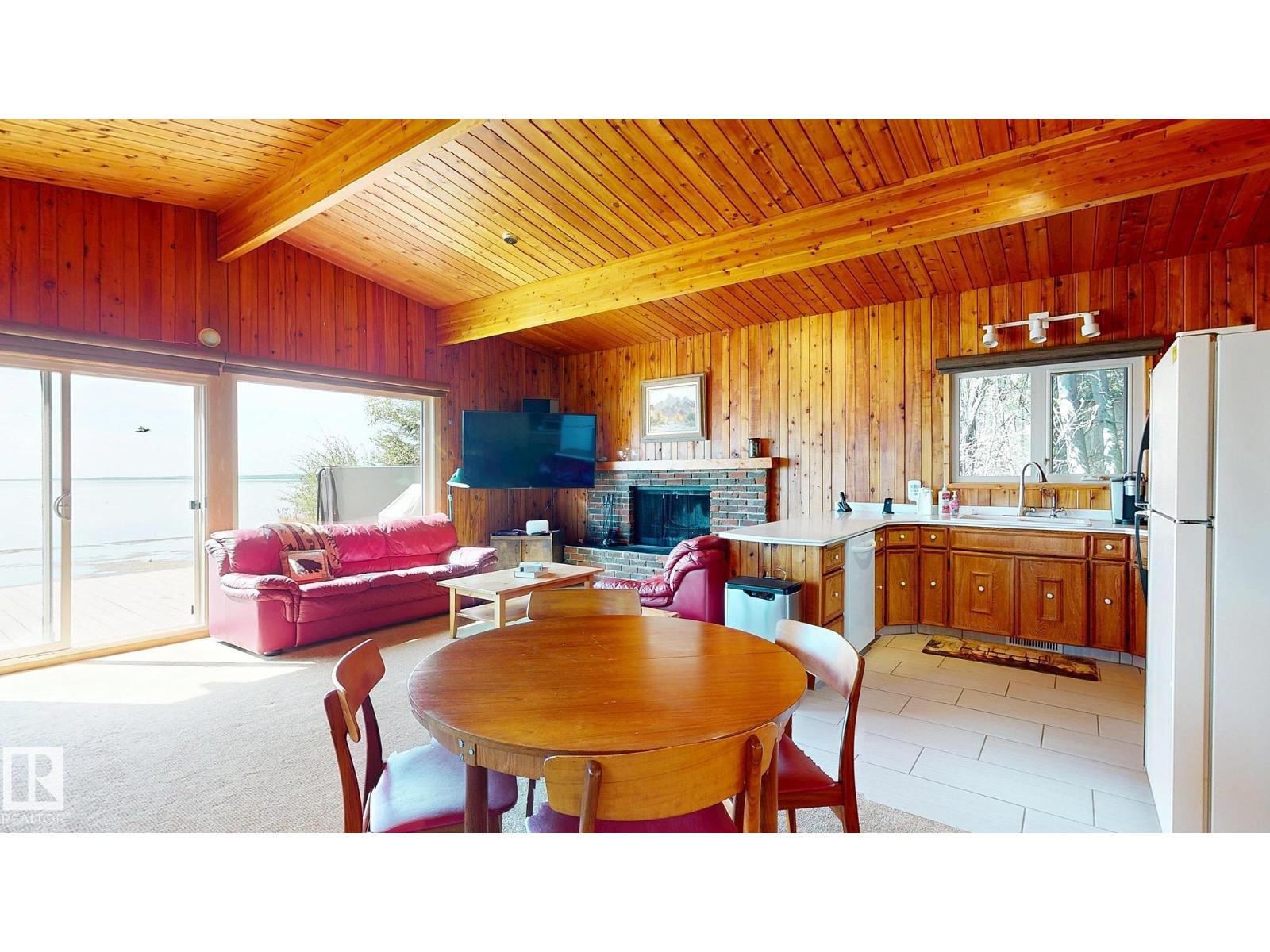 98 Argentia Be Property Photo 13