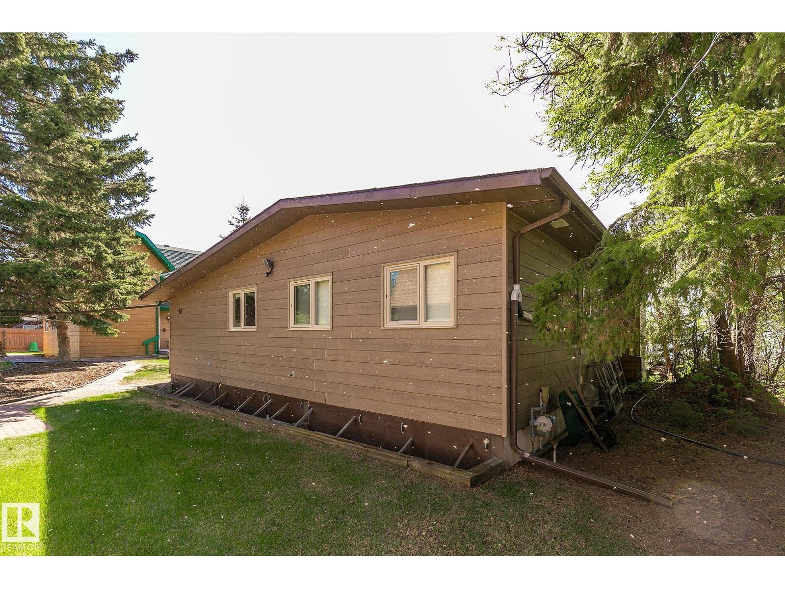 98 Argentia Be Property Photo 34