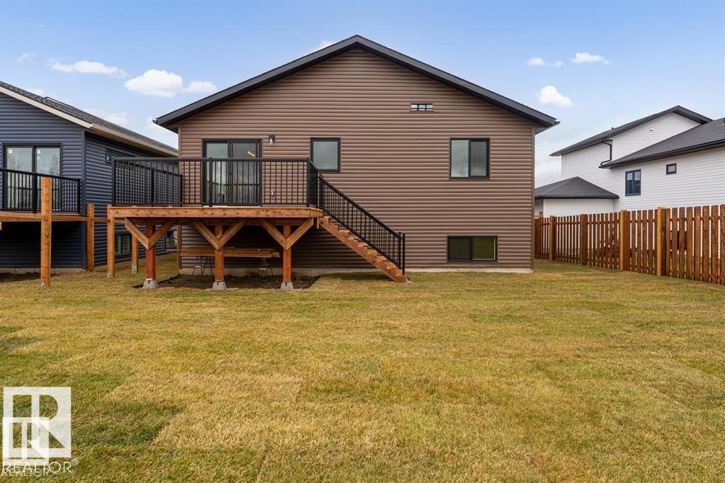 301 Fundy Wy Property Photo 3