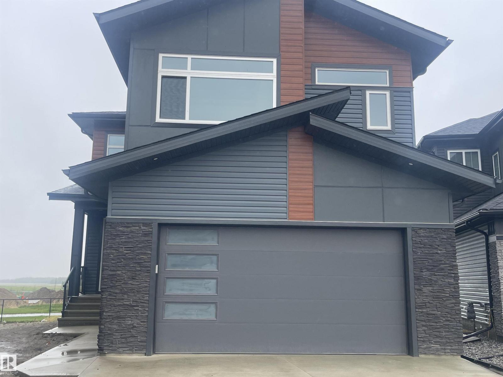 416 Pine Pt Property Photo 1