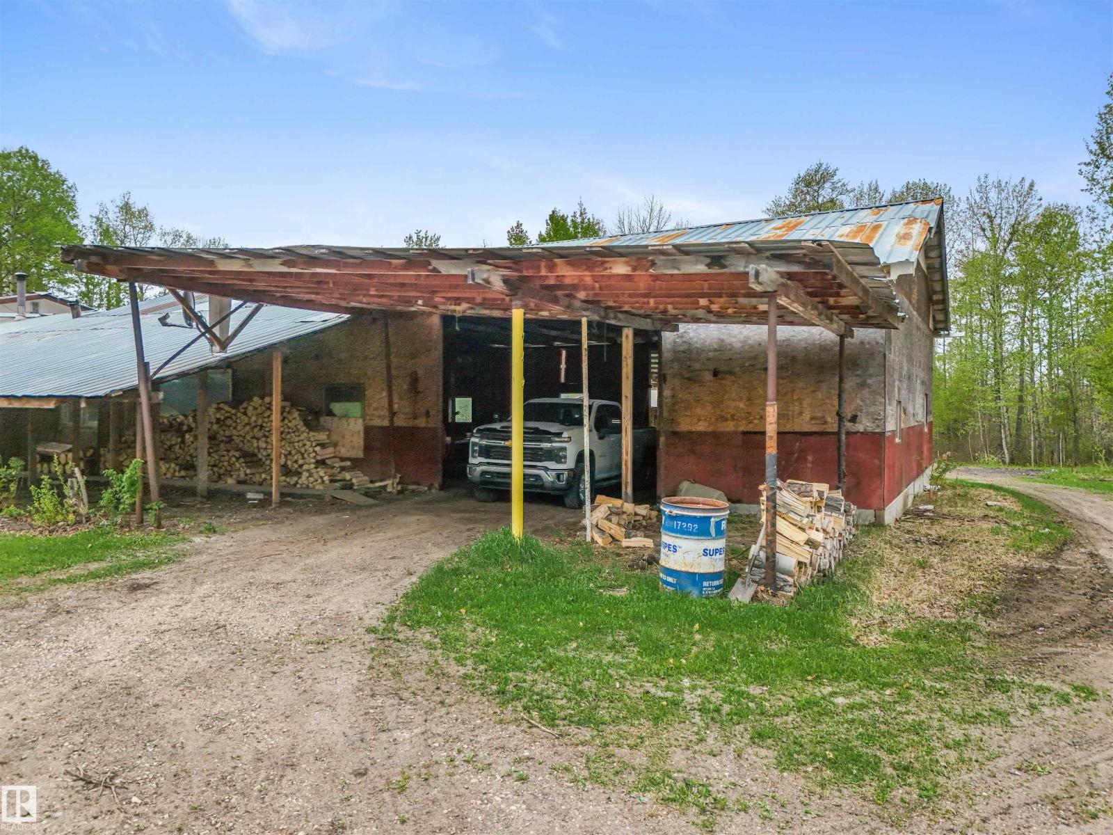 453038 Rge Road 61 Property Photo 15