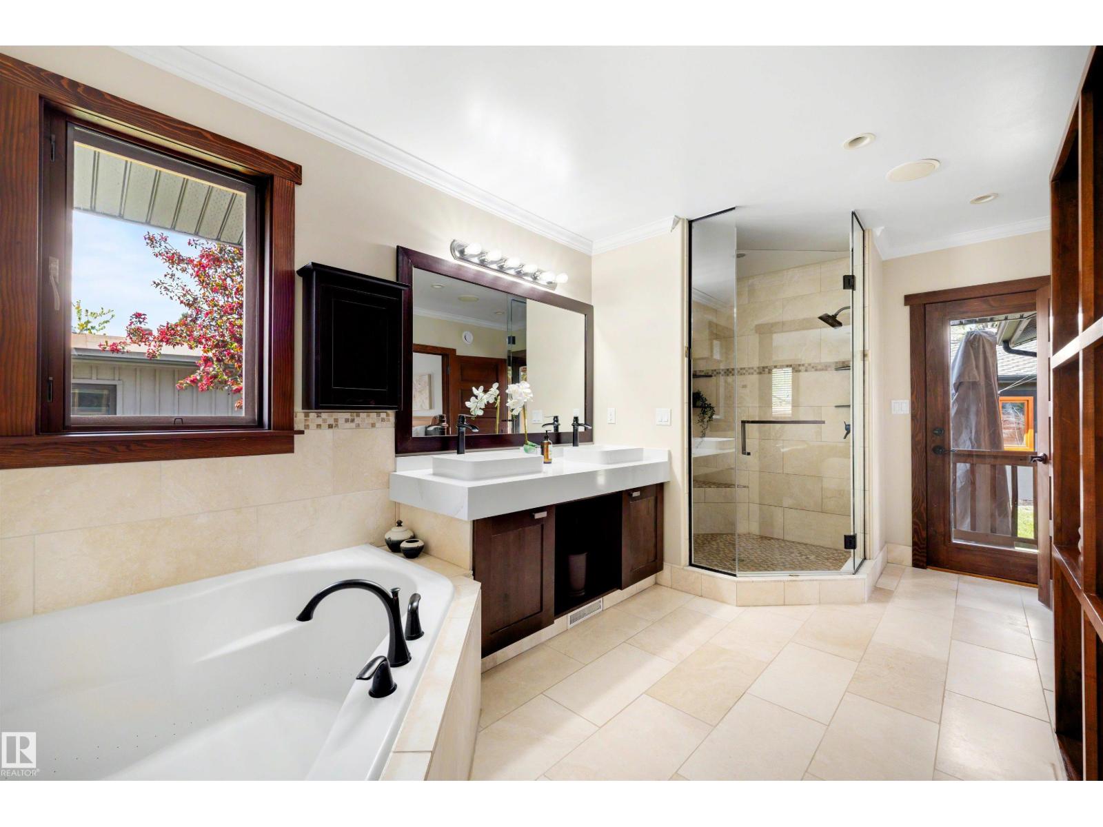 13850 Ravine Dr Nw Property Photo 28