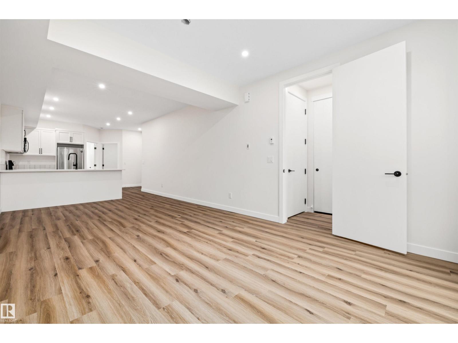 10934 132 St Nw Property Photo 50
