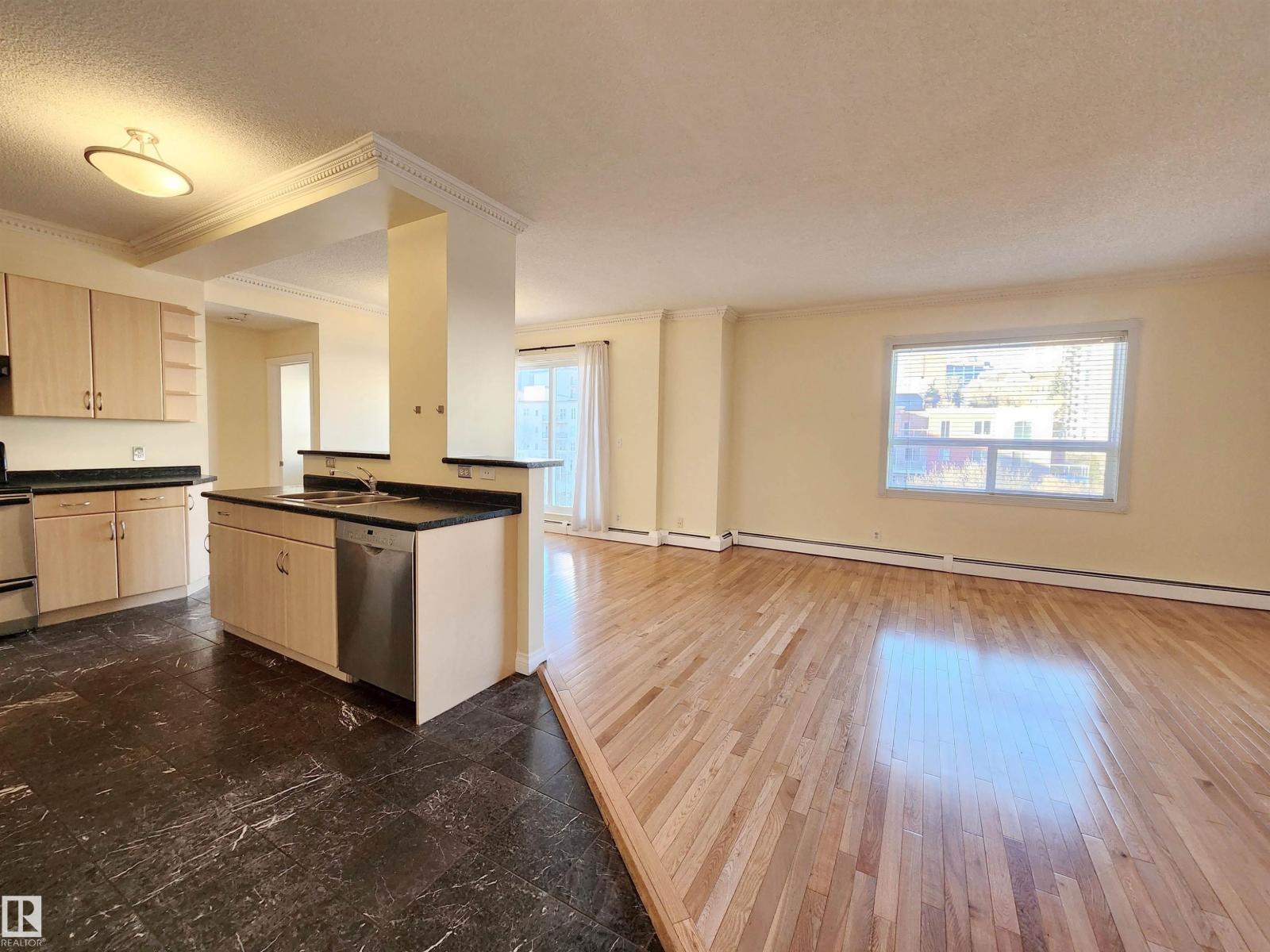 #603 9707 105 St Nw Property Photo 8
