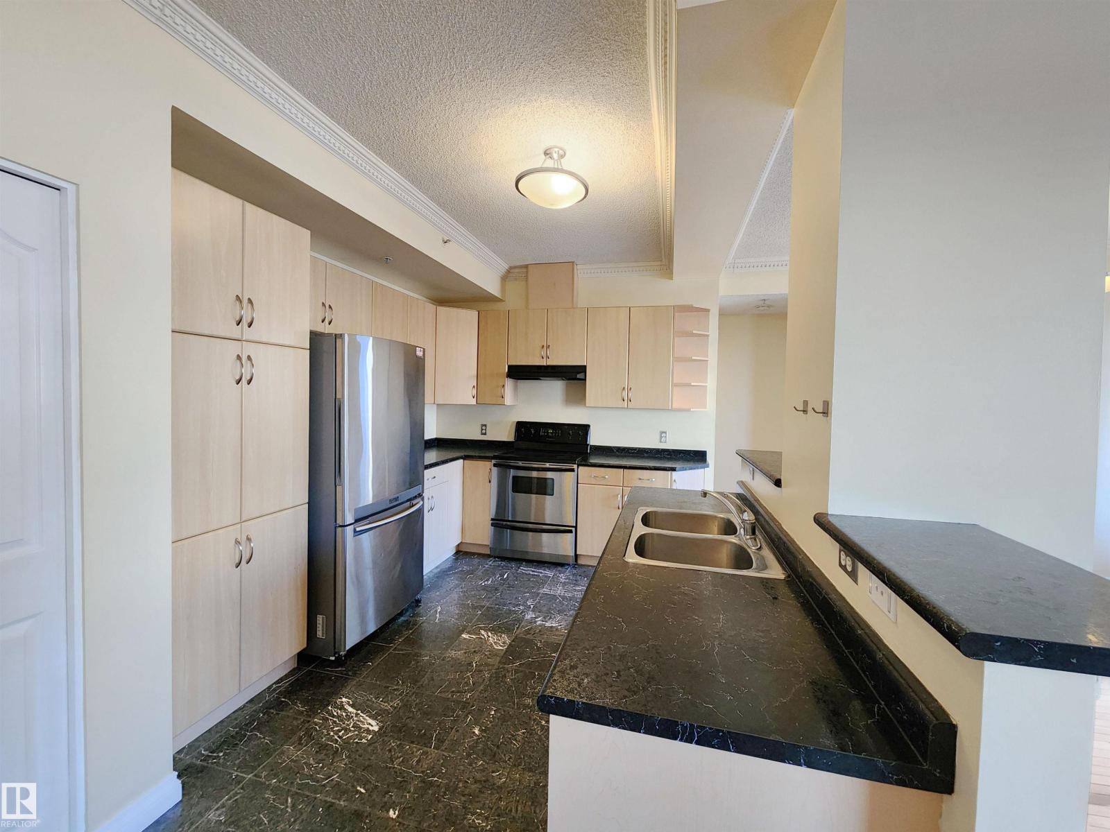 #603 9707 105 St Nw Property Photo 15