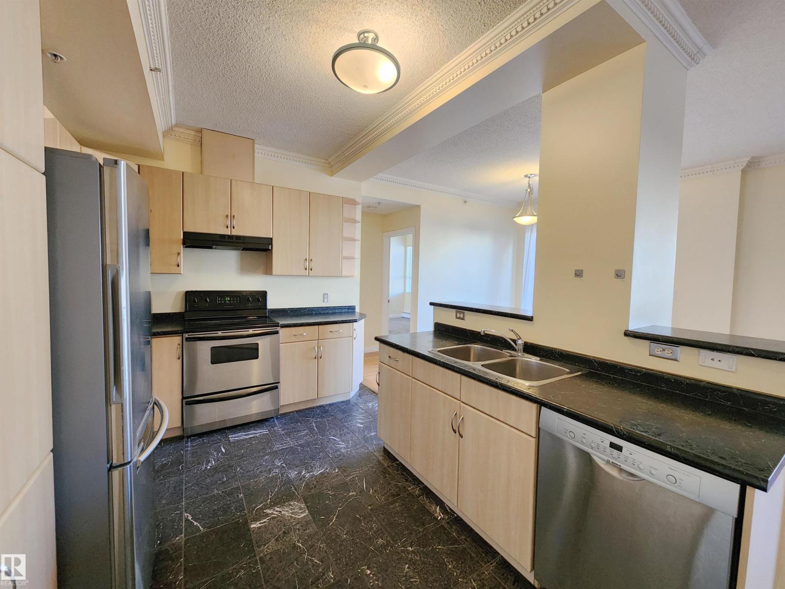 #603 9707 105 St Nw Property Photo 16