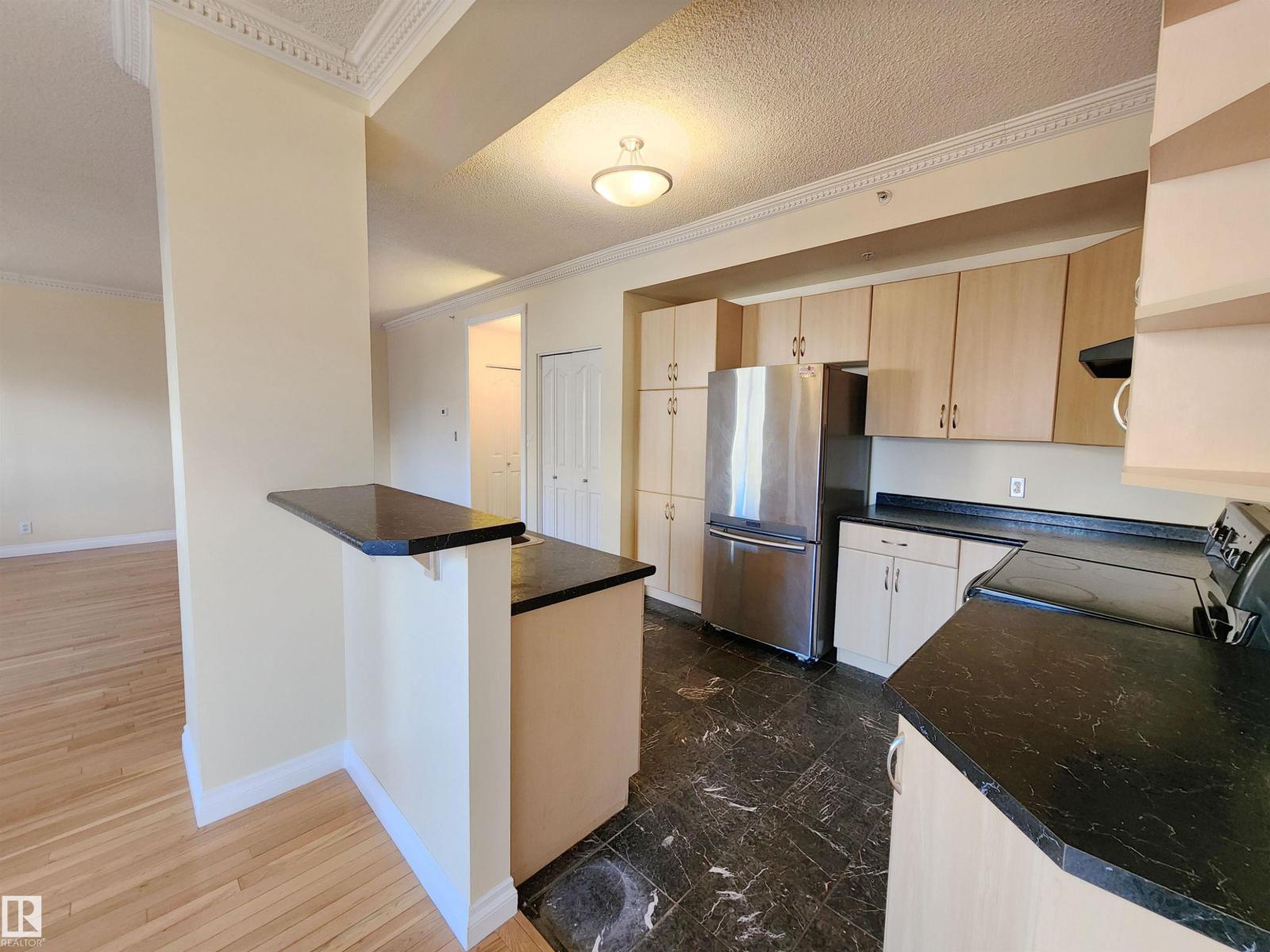 #603 9707 105 St Nw Property Photo 19