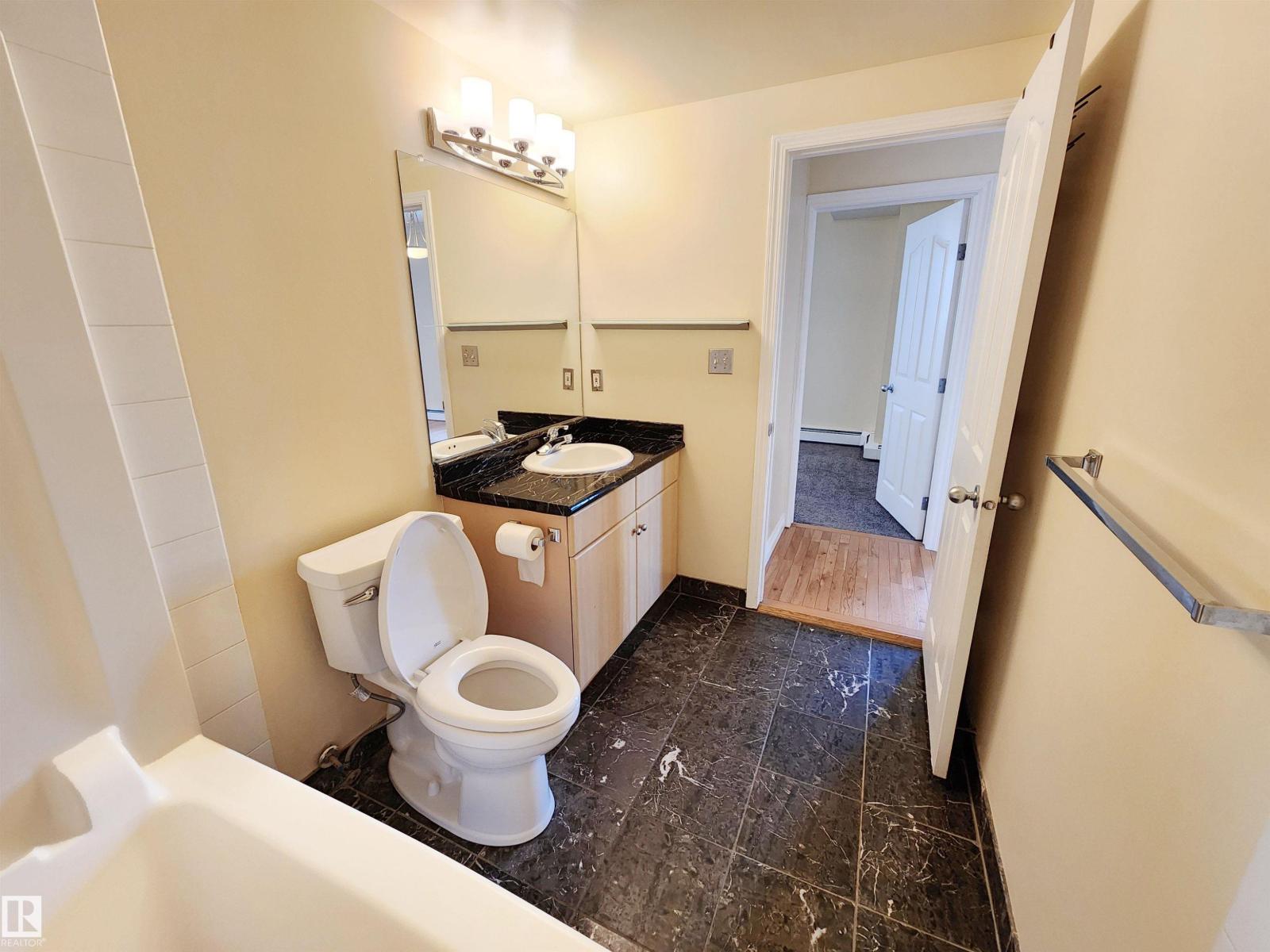 #603 9707 105 St Nw Property Photo 23