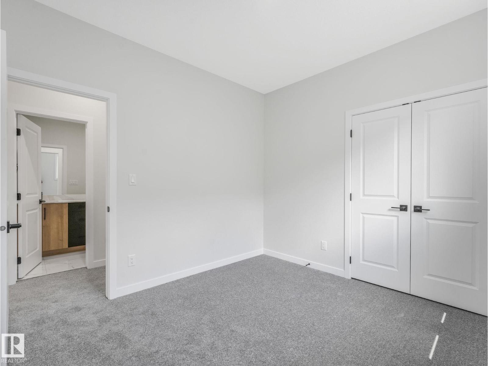 1717 Crossbill Lo Nw Property Photo 23