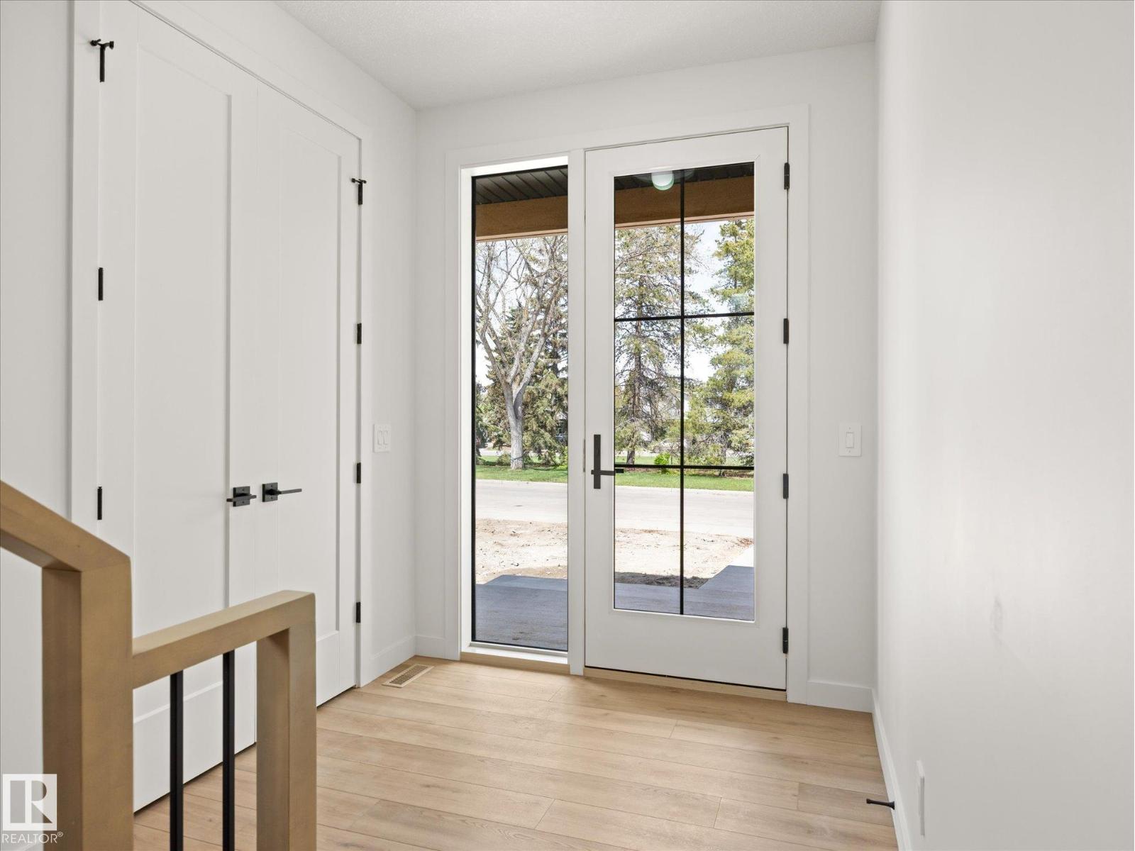 6303 109b Av Nw Property Photo 4