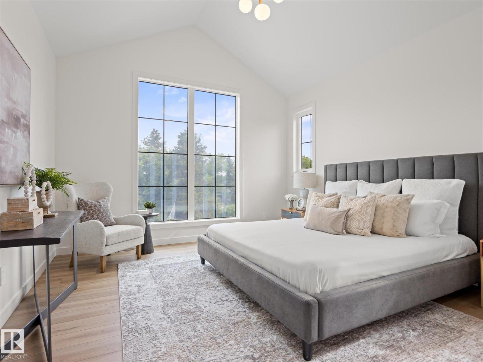 6303 109b Av Nw Property Photo 26