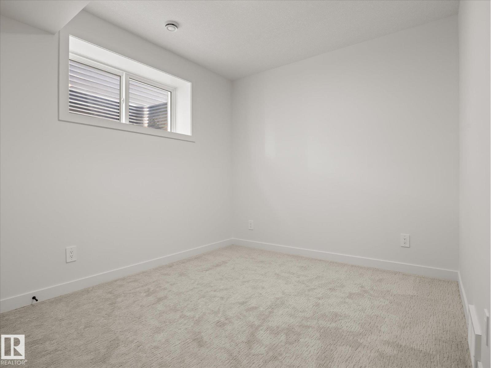 6303 109b Av Nw Property Photo 41