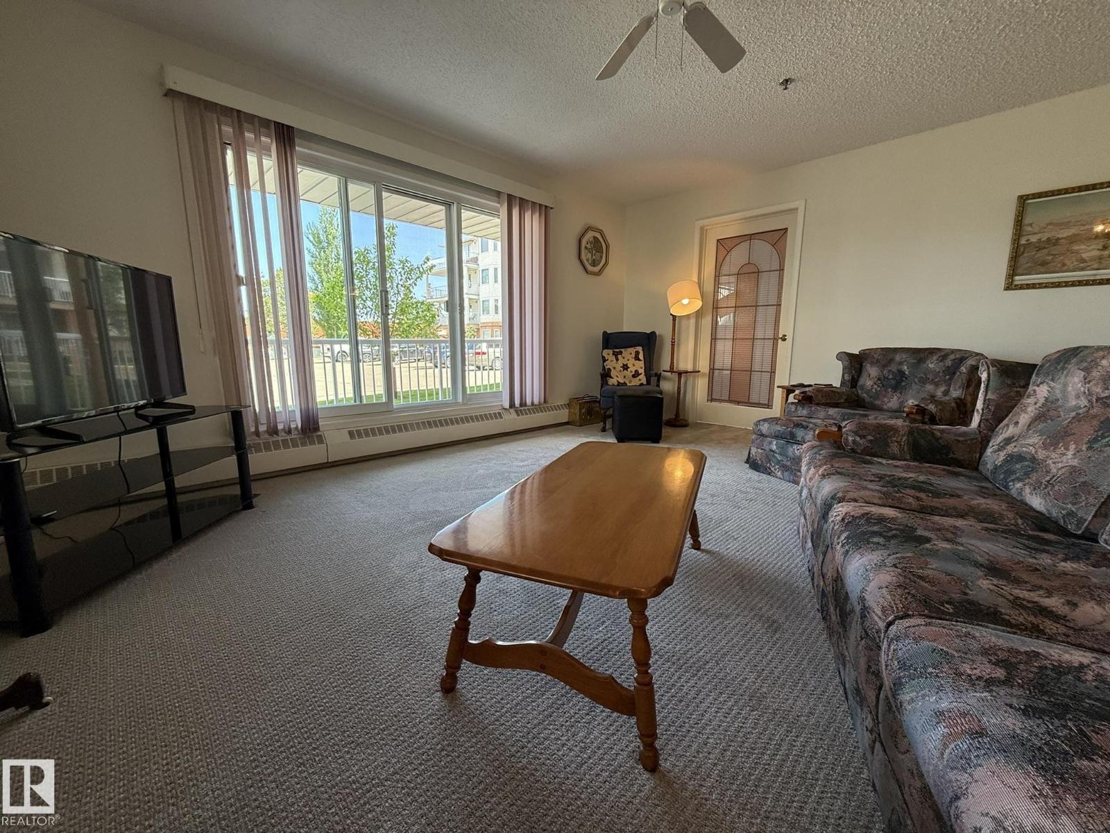 #102 10903 21 Av Nw Property Photo 17