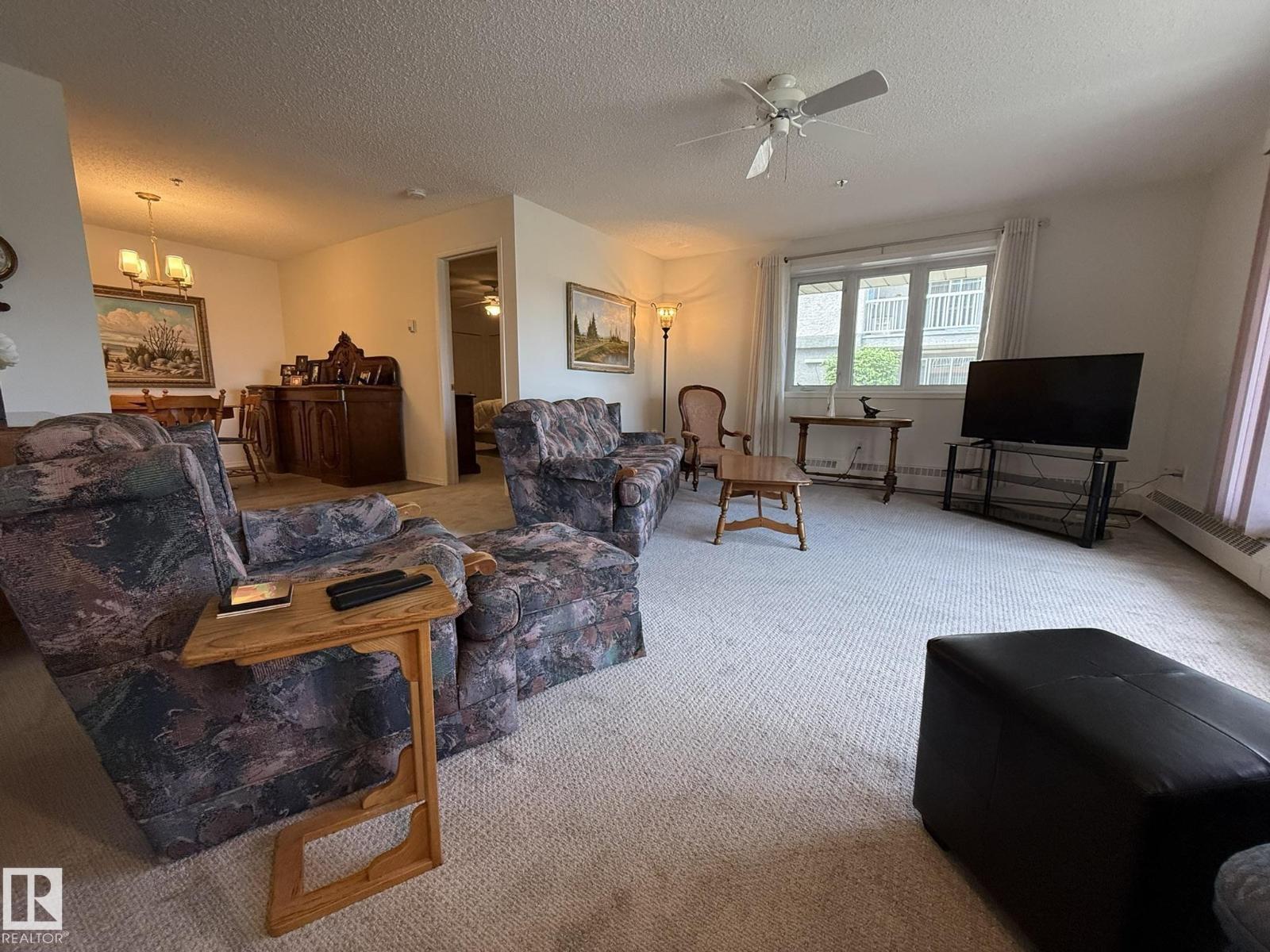 #102 10903 21 Av Nw Property Photo 20