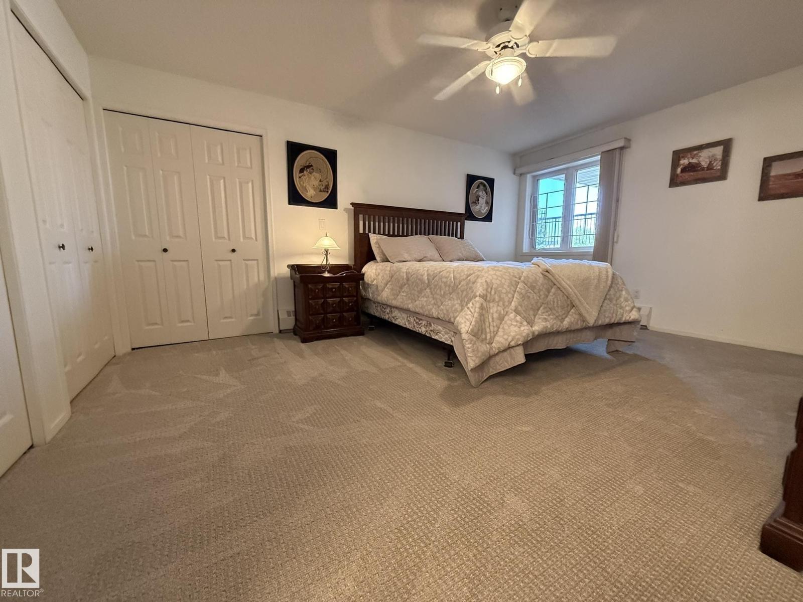 #102 10903 21 Av Nw Property Photo 23